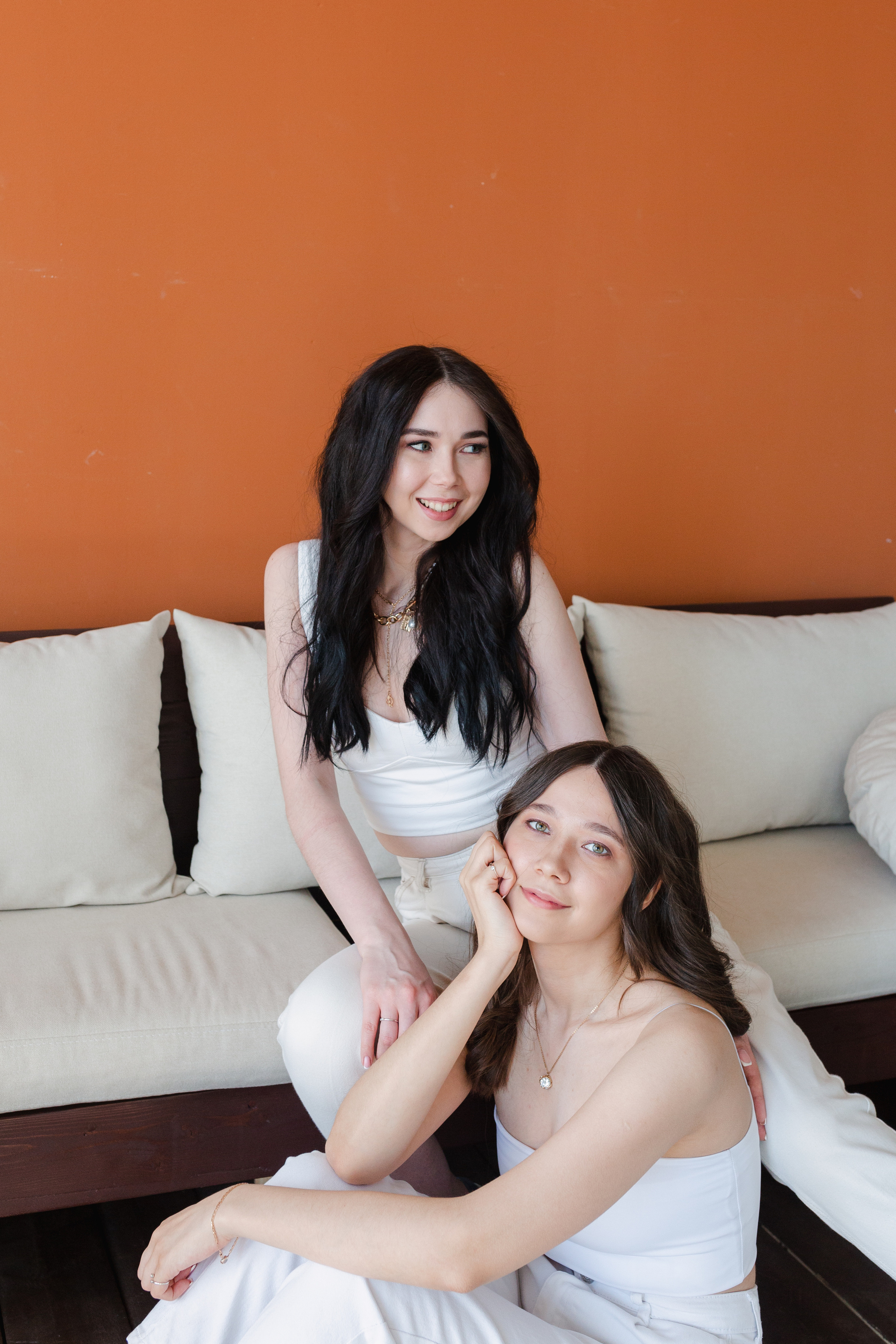 Алсу и Зиля. Главная