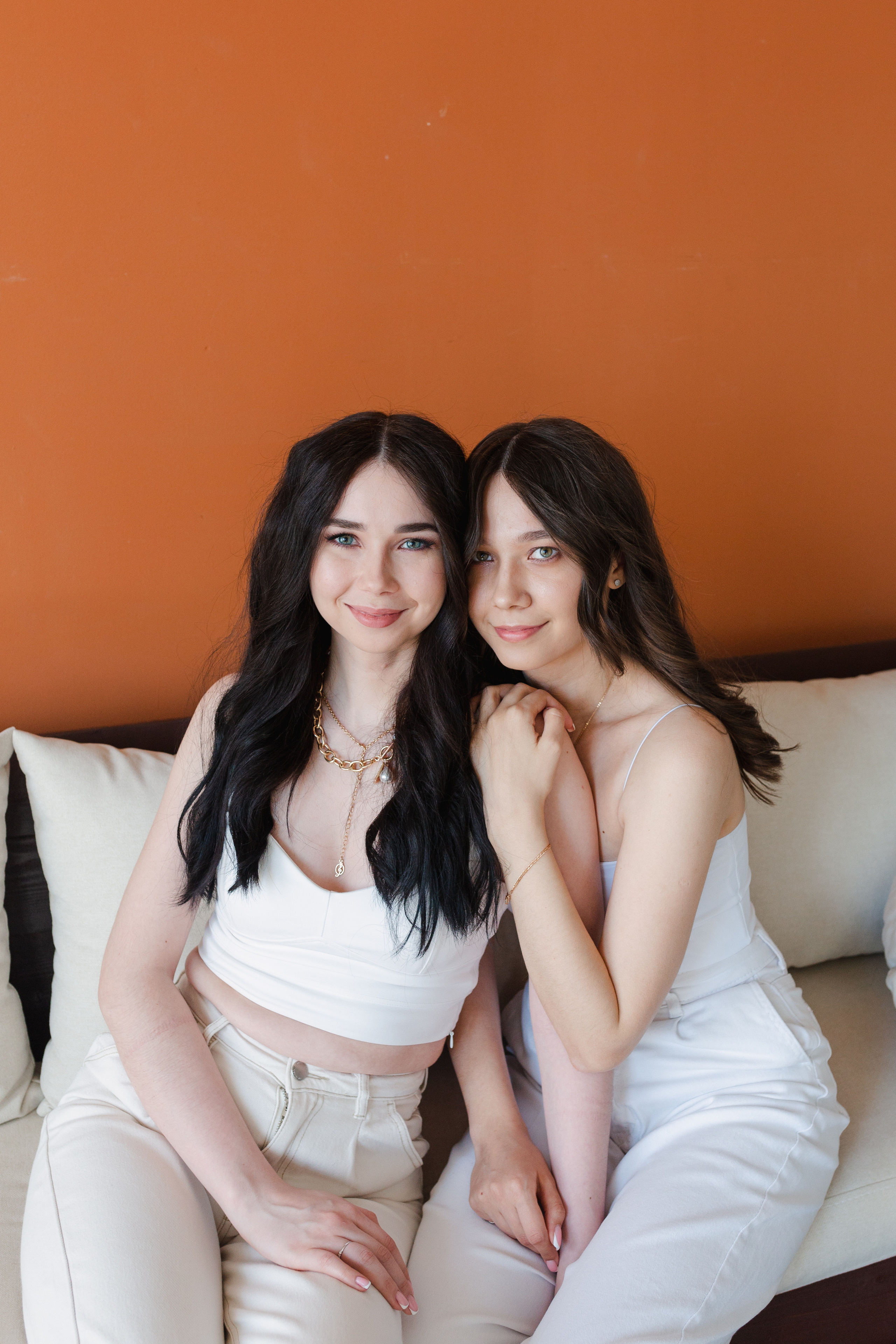 Алсу и Зиля. Главная