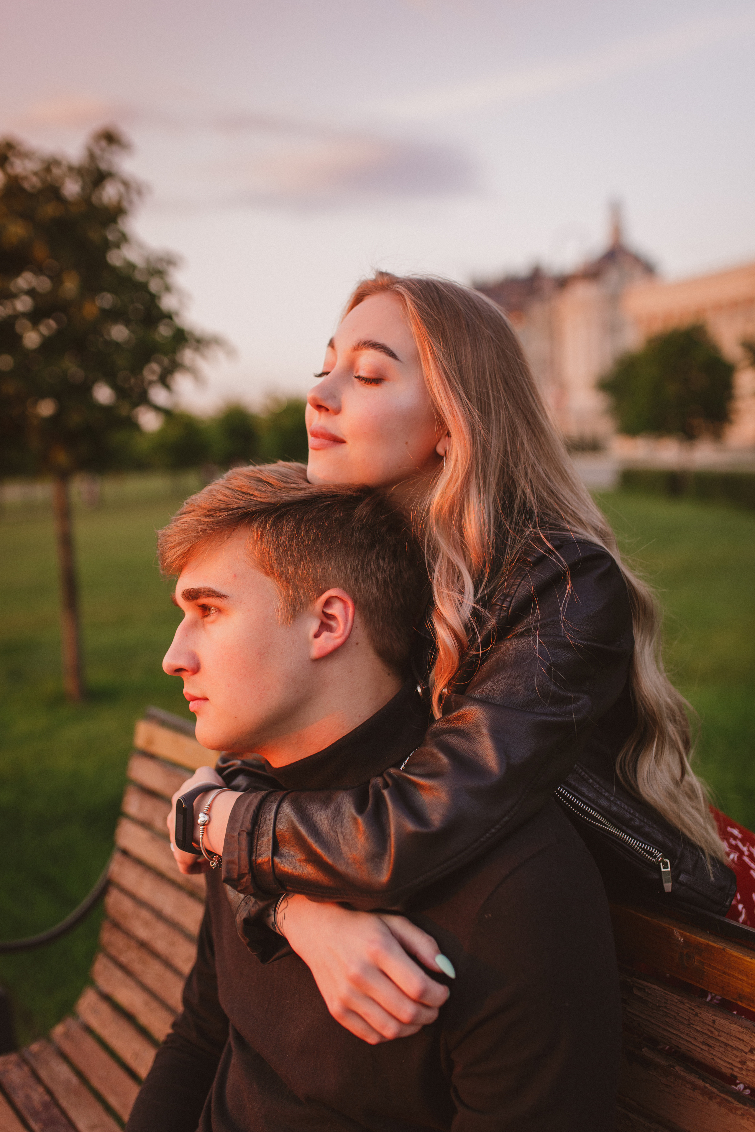 Лиана и Миша. Главная