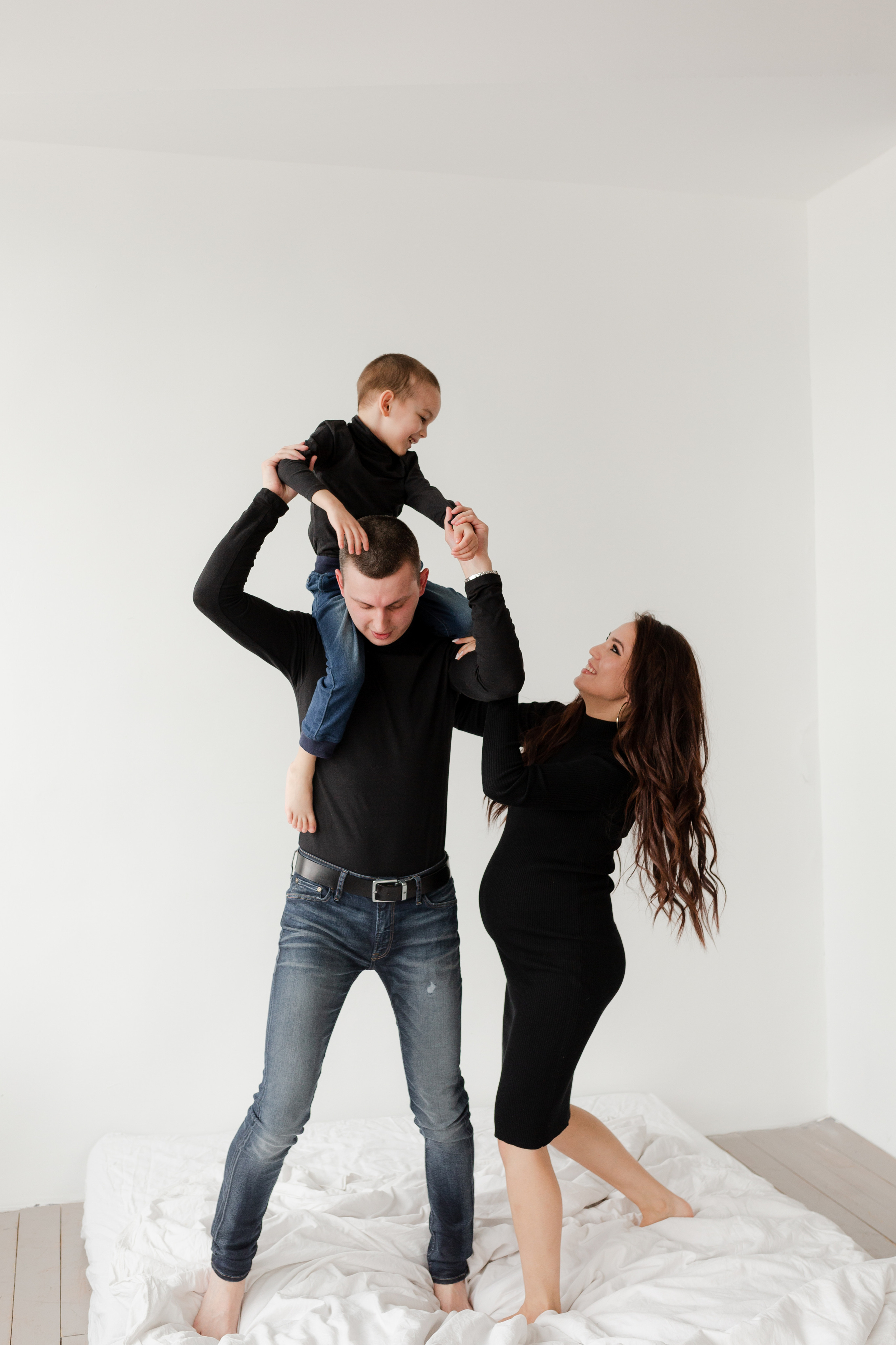 Семья Лили. Главная