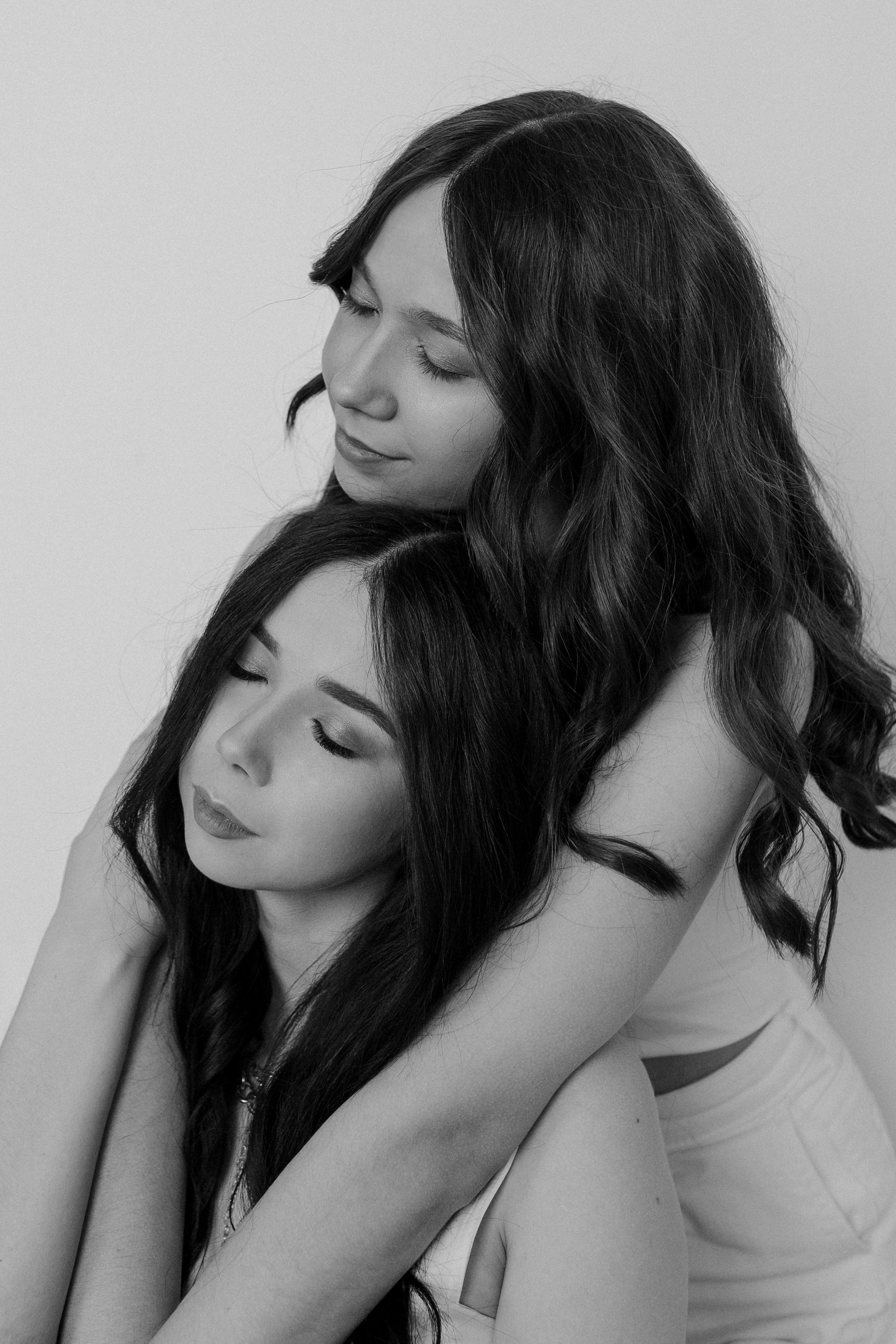 Алсу и Зиля. Главная