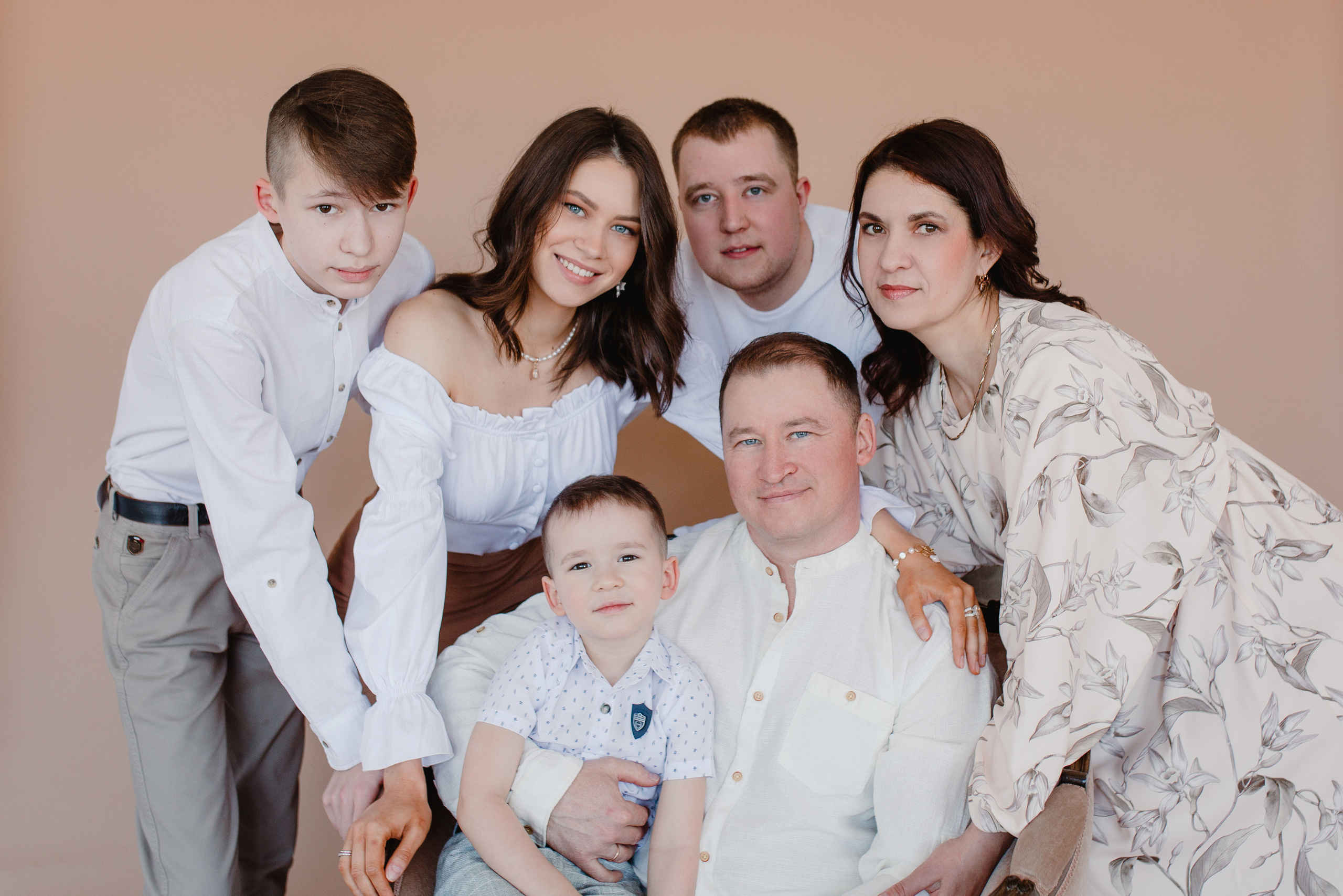 Семья Регины. Главная