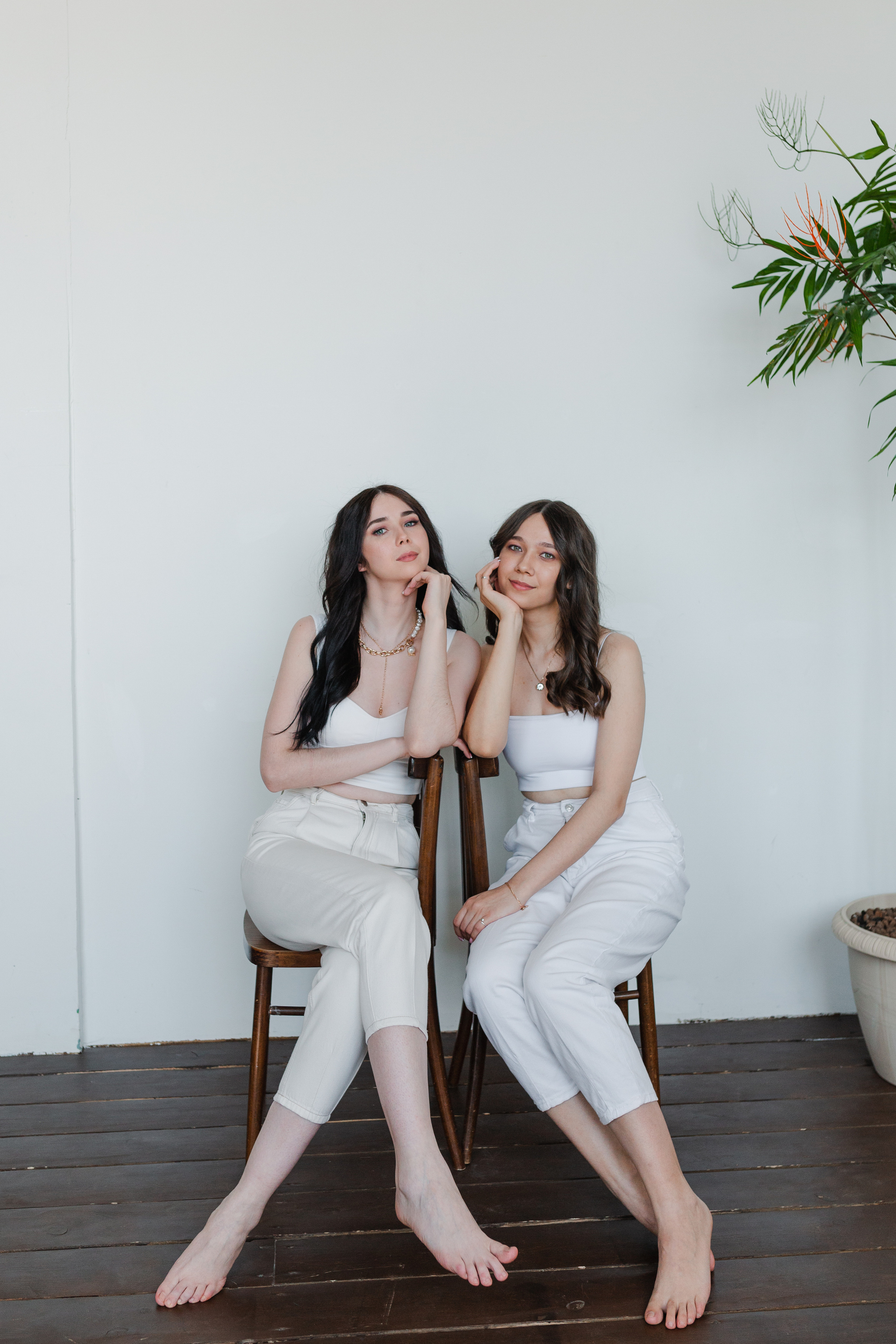 Алсу и Зиля. Главная