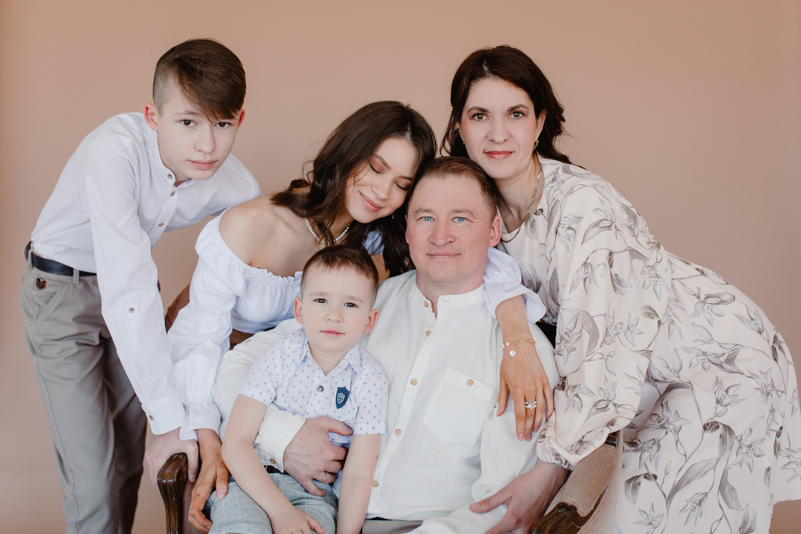 Семья Регины. Главная