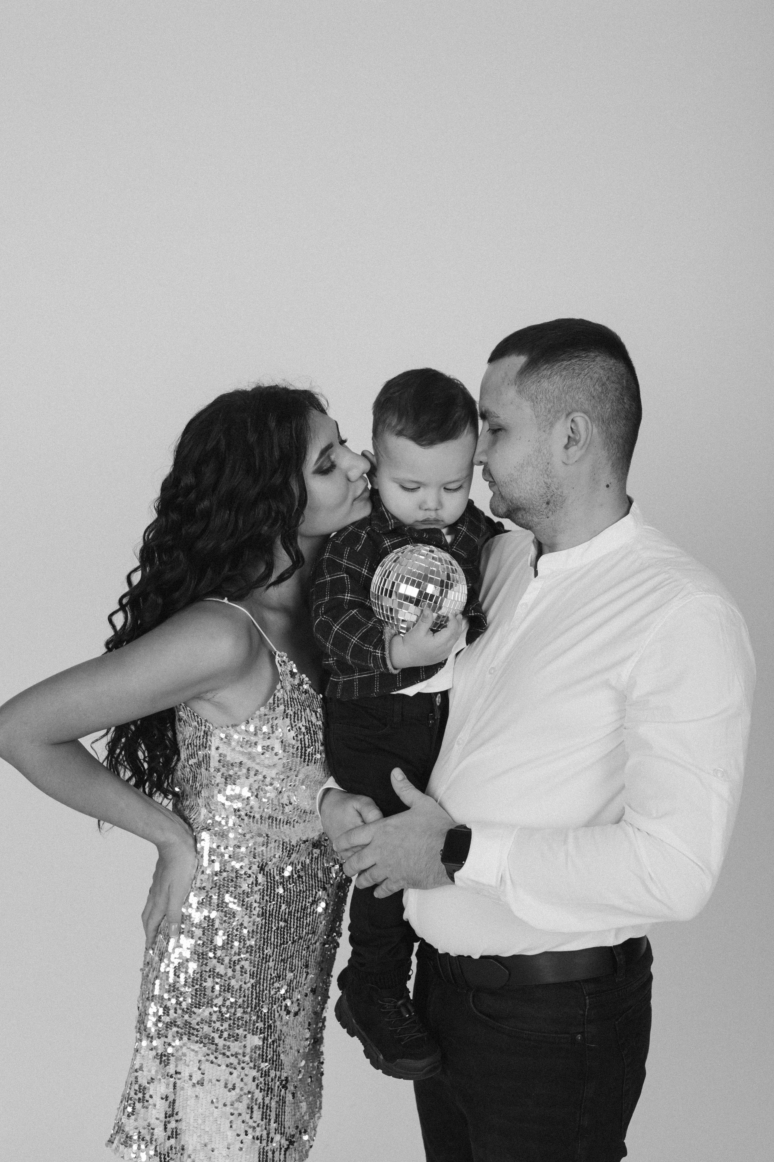 Семья Зили. Главная