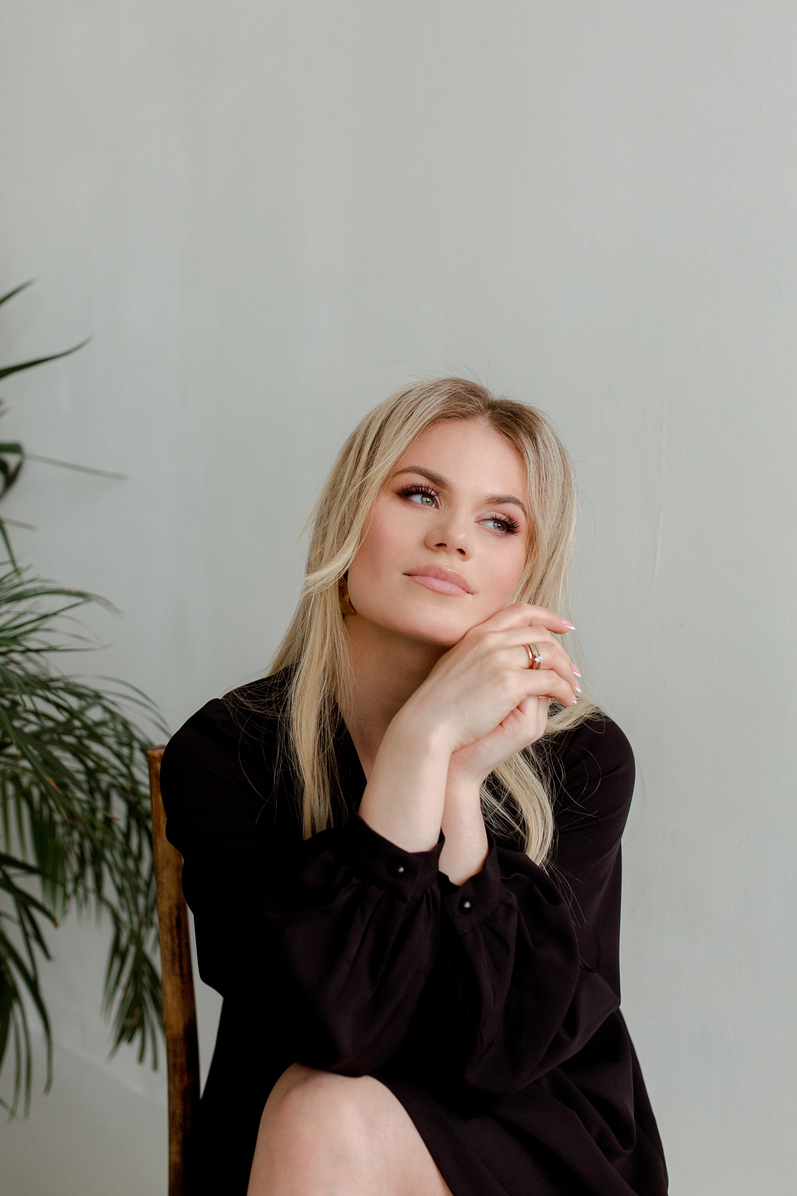 Анна. Главная