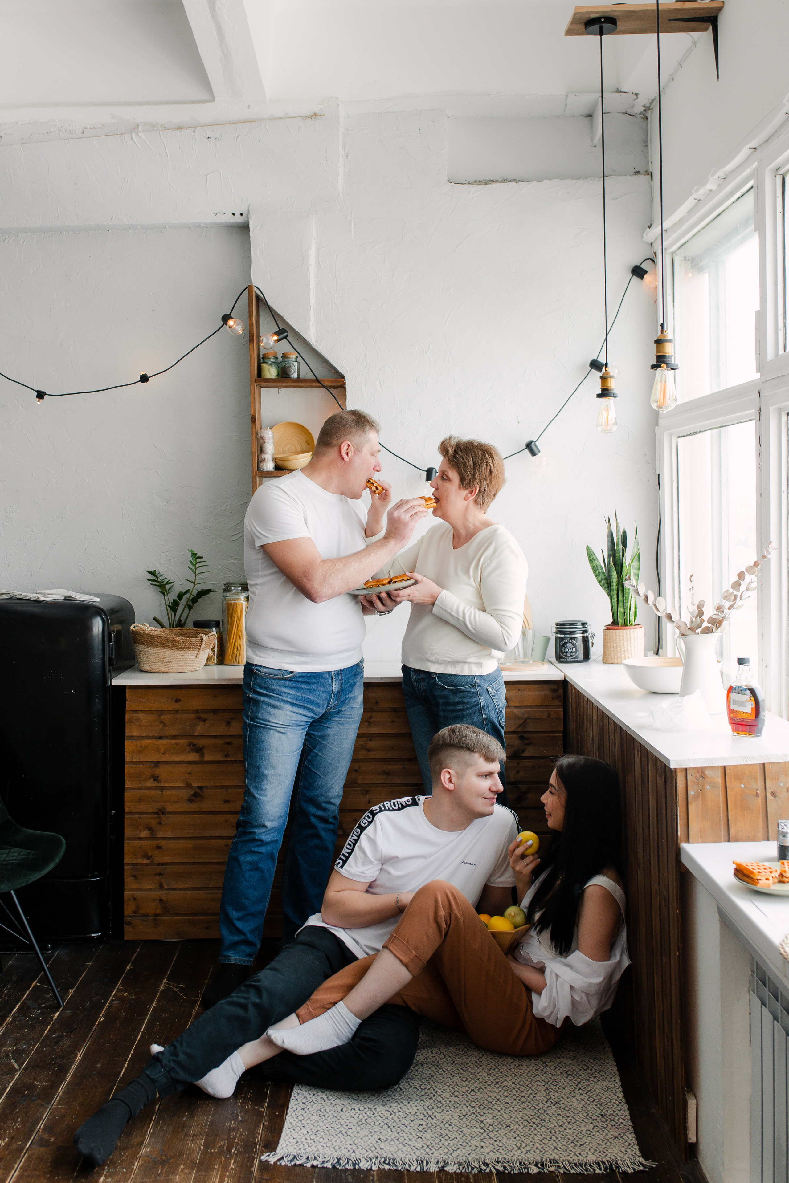 Семья Алсу и Саши. Главная