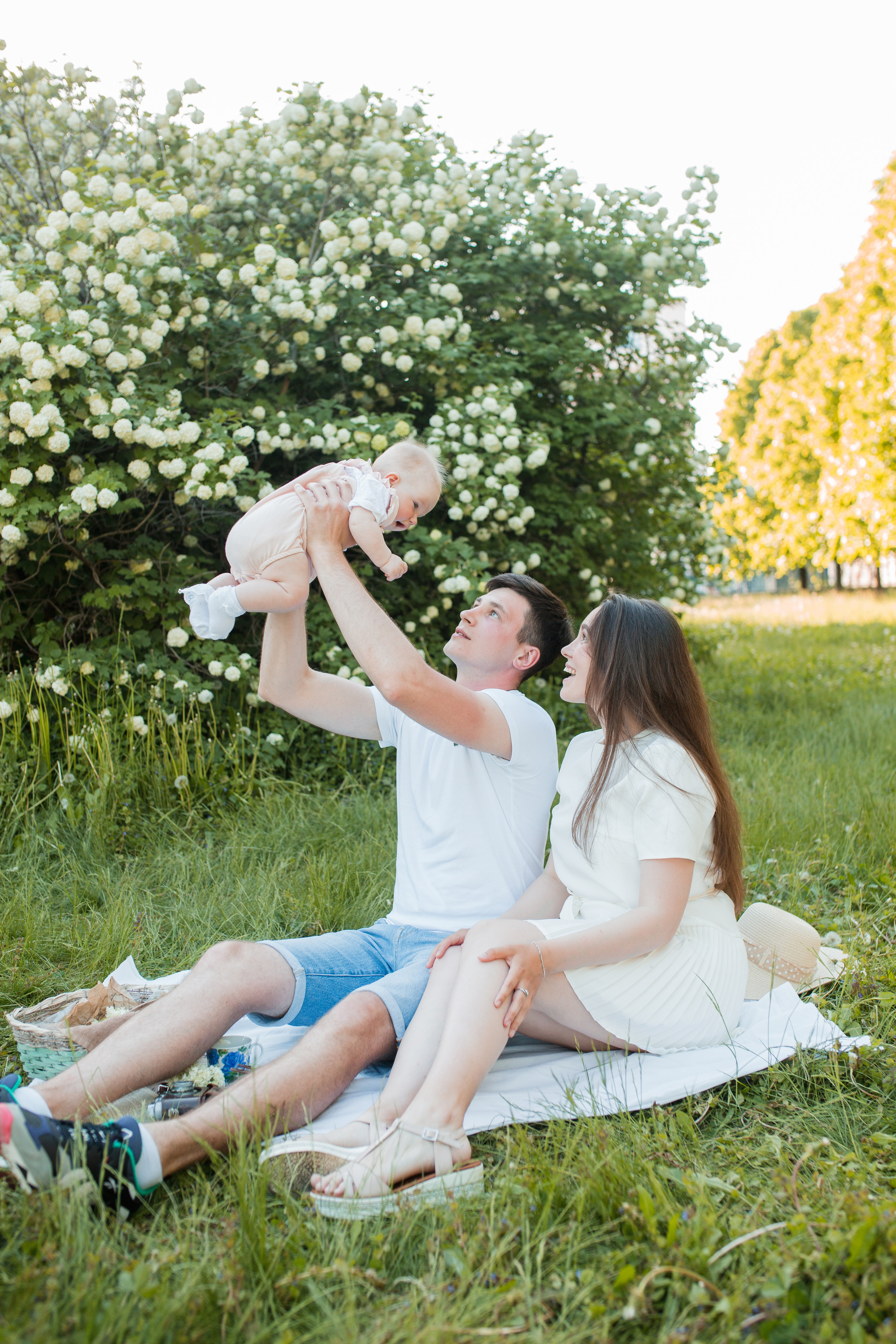 Яна, Игорь и Евочка. Главная