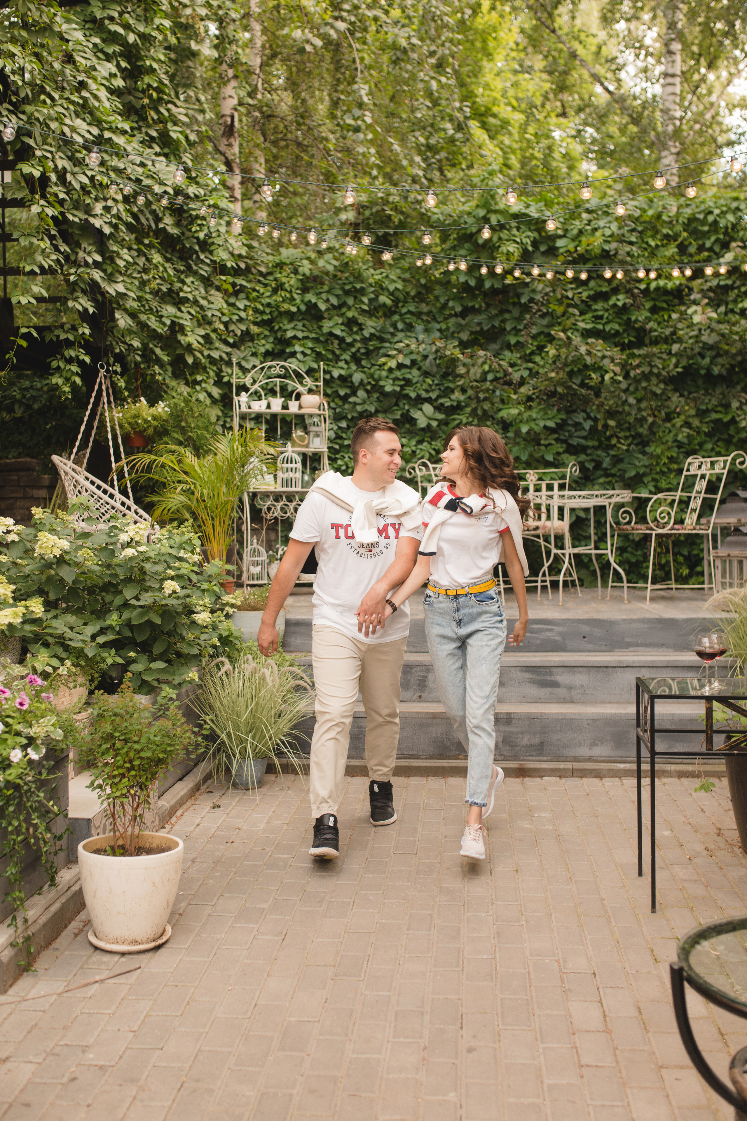 Рената и Самат. Главная