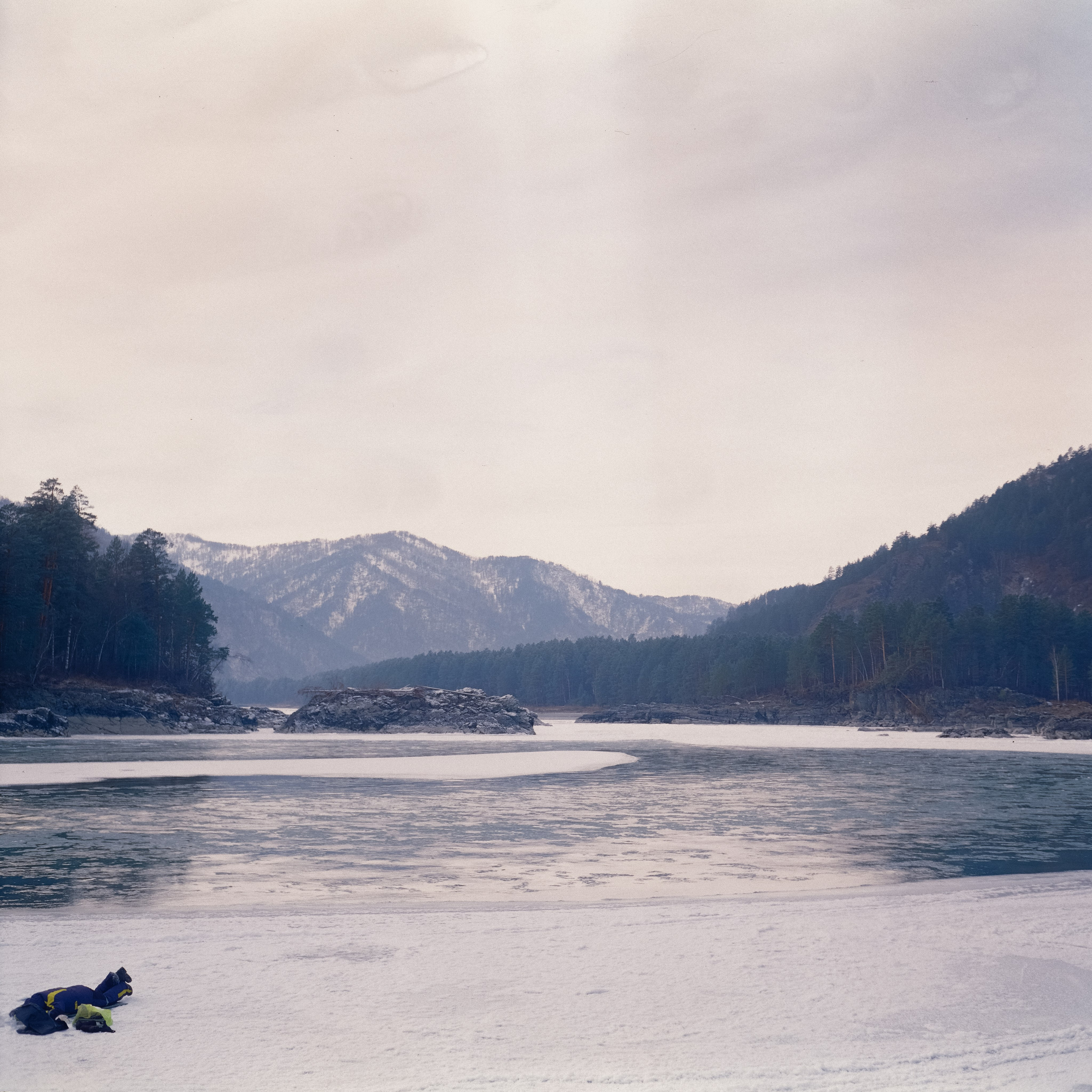 База Сила Алтая / 16 декабря 2023 года (-18℃)  / Kodak Ektachrome 100V