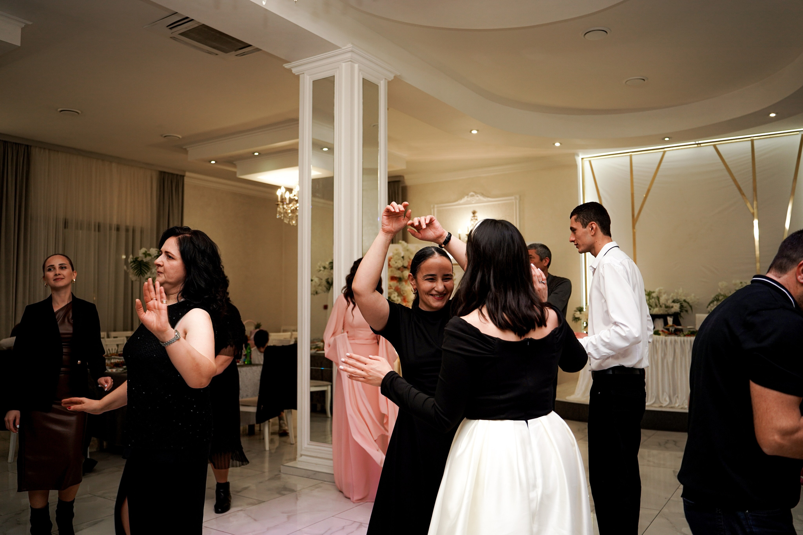 Сватовство. Свадебный фотограф в Ростове-на-Дону. Таинство Крещения и Венчания, семейные фотосессии. Алёна Чёботова