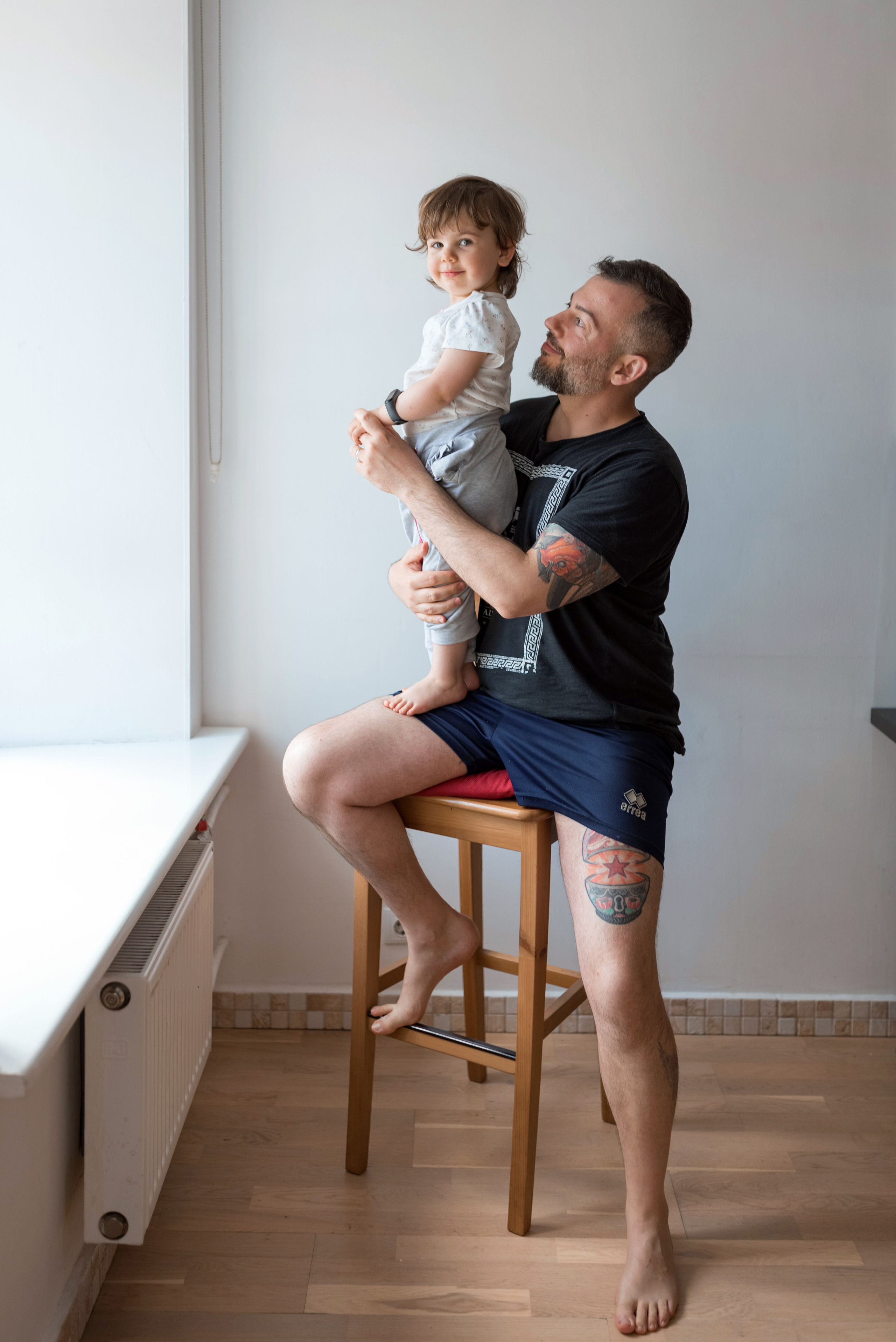 Семейная фотосессия дома и на прогулке по Санкт-Петербургу. Фотограф Юлия Кондратьева