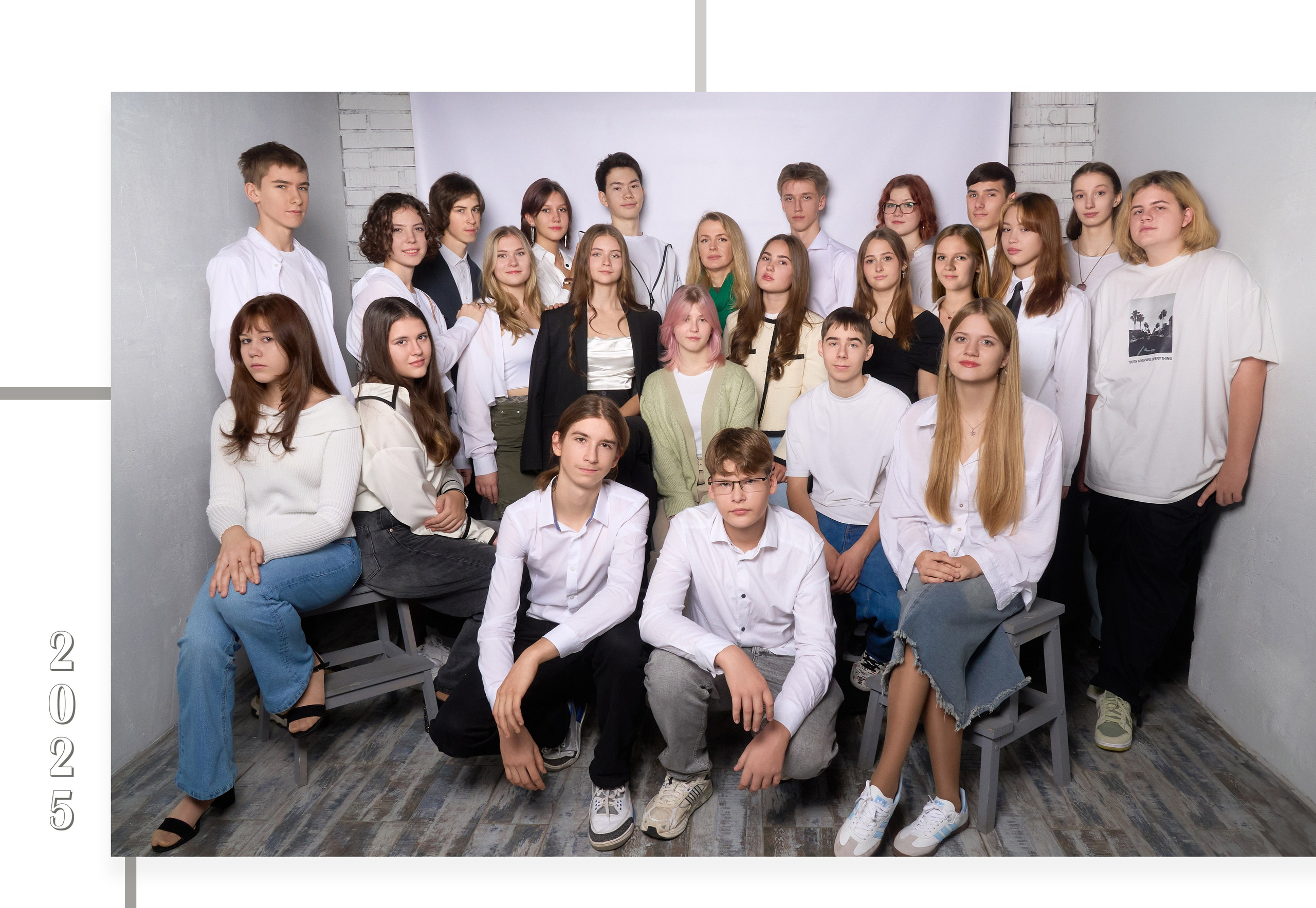 Medlori Выпускные альбомы в Липецке Медведева Лариса. Medlori fotobook Выпускные альбомы в Липецке Лариса Медведева