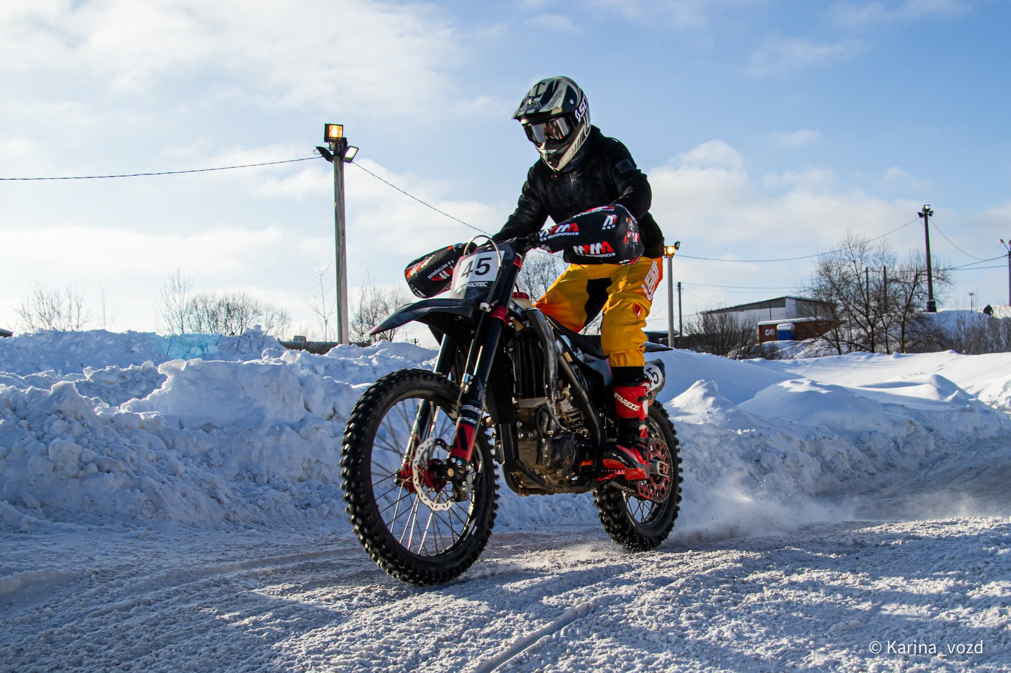 Тренировка MotoAcademy. Репортажный фотограф в Москве и Зеленограде Karina-vozd