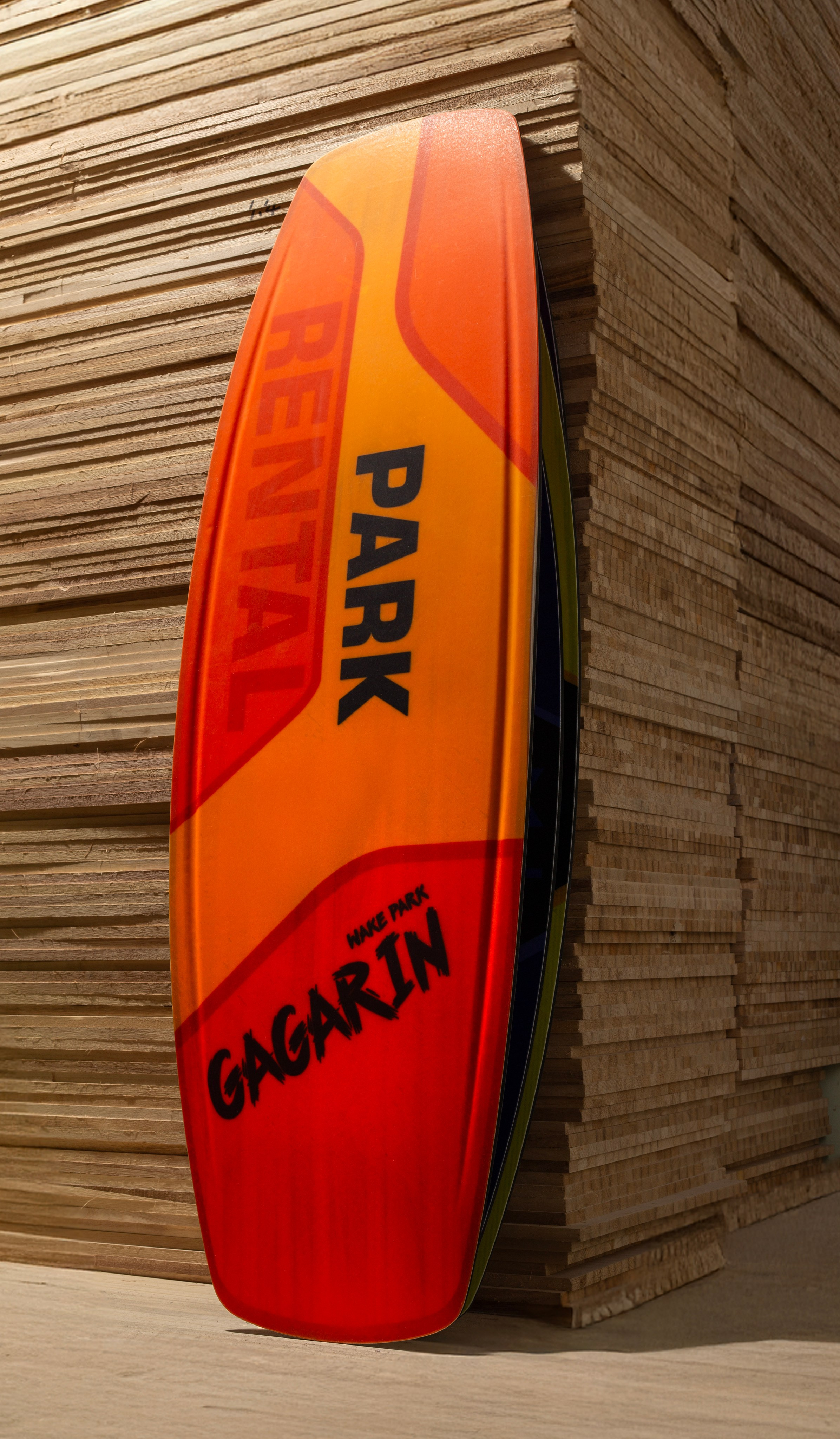 MIRBOARDS. Предметный фотограф в Санкт-Петербурге Иван Сапрыкин