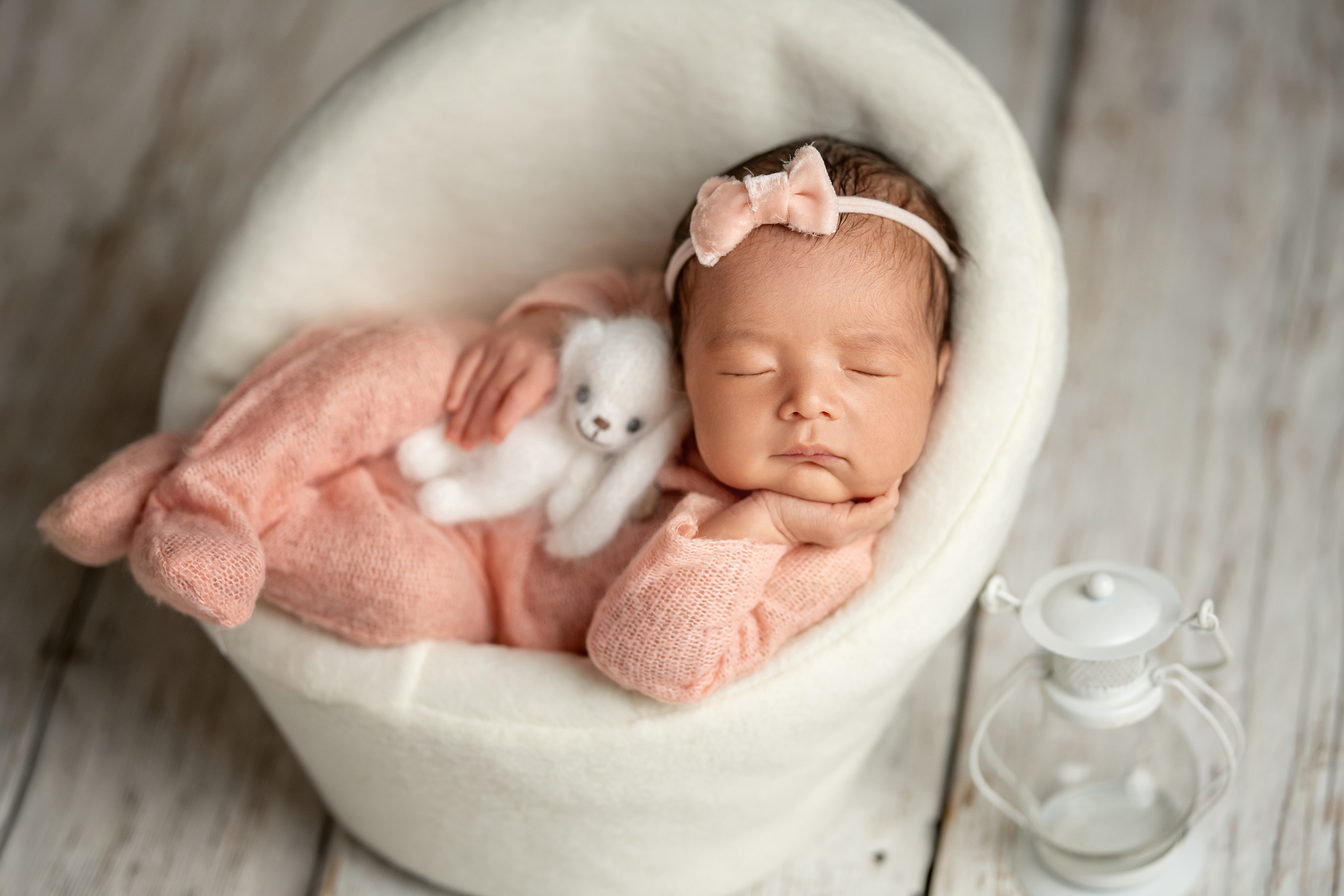Newborn. Творческая команда Ульяшевы, свадебная и семейная фотография. Кахахста