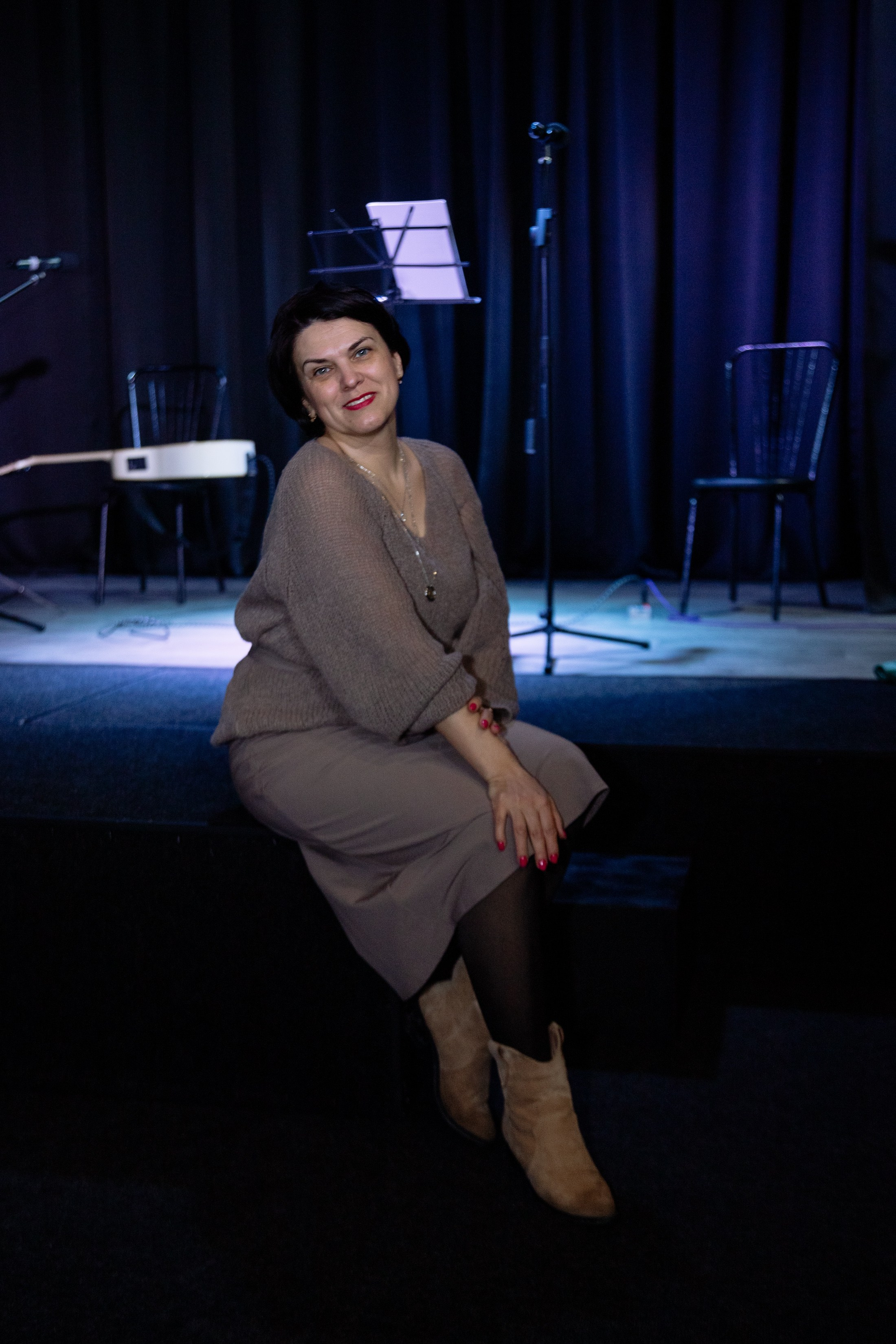 Поэтический вечер с Игорем Бушмелевым и Никой Станиславчик. Фотограф Юлия Мальцева