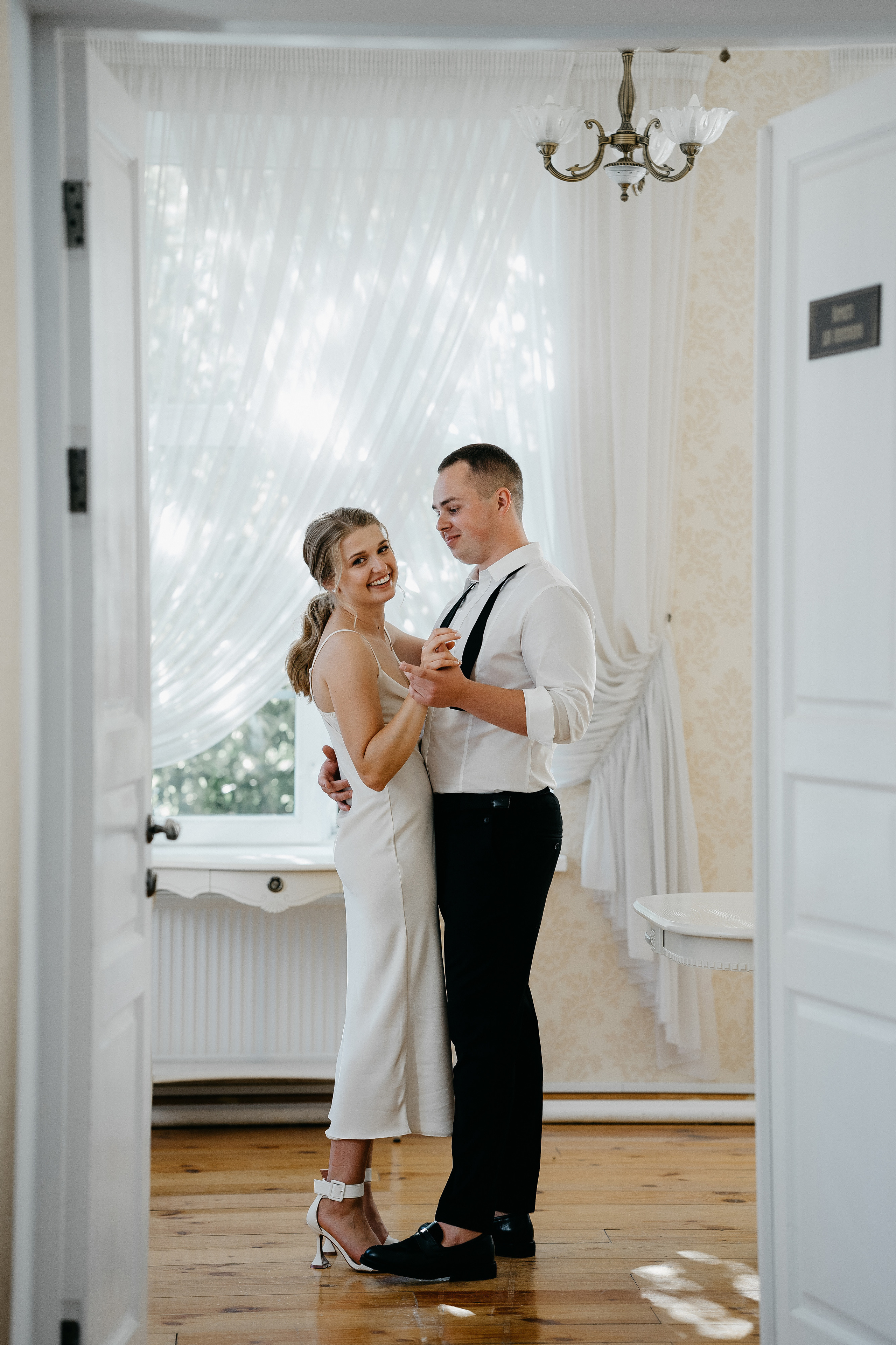 АРТЕМ & НАТАЛЬЯ | LOVE-STORY. Свадебный и семейный фотограф Юлия Грибанова +7 909-133-66-33