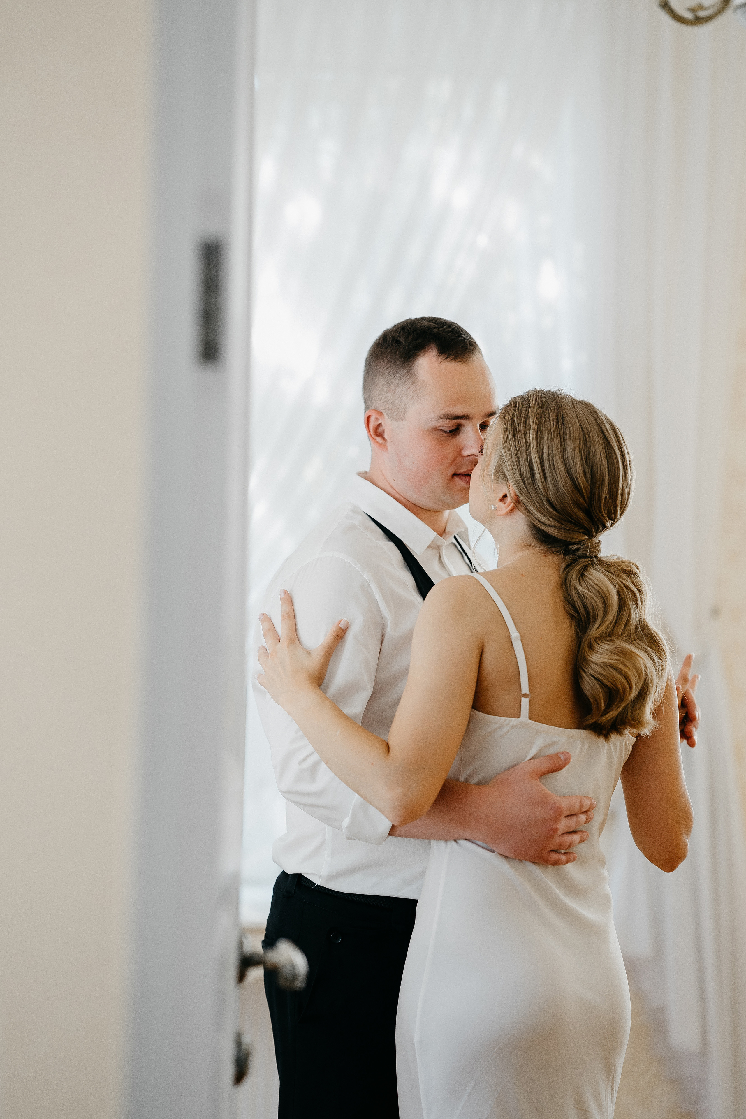 АРТЕМ & НАТАЛЬЯ | LOVE-STORY. Свадебный и семейный фотограф Юлия Грибанова +7 909-133-66-33