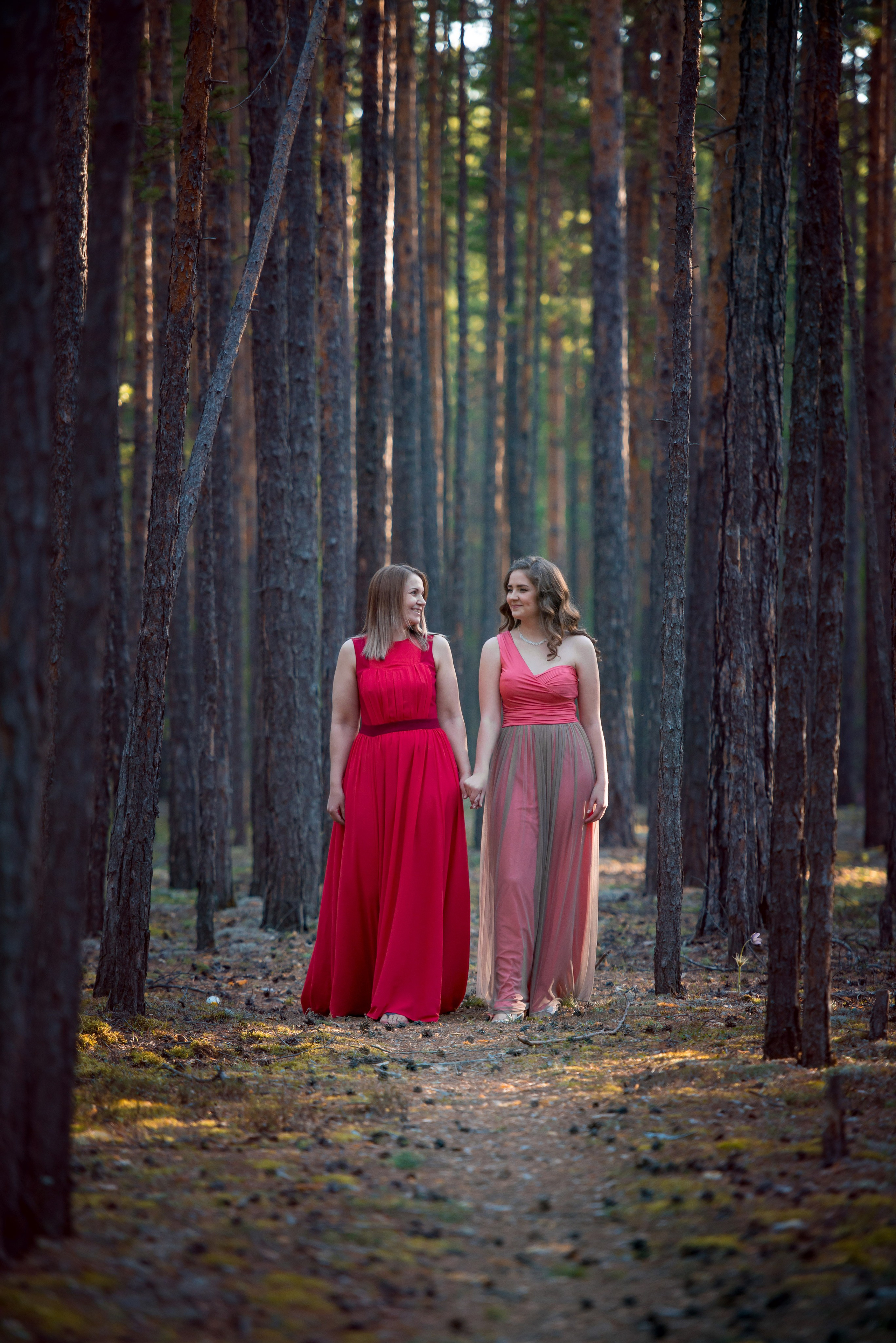 Екатерина и Мария Глотовы. Татьяна Гойда портретный и семейный фотограф Ленск. Выпускные альбомы