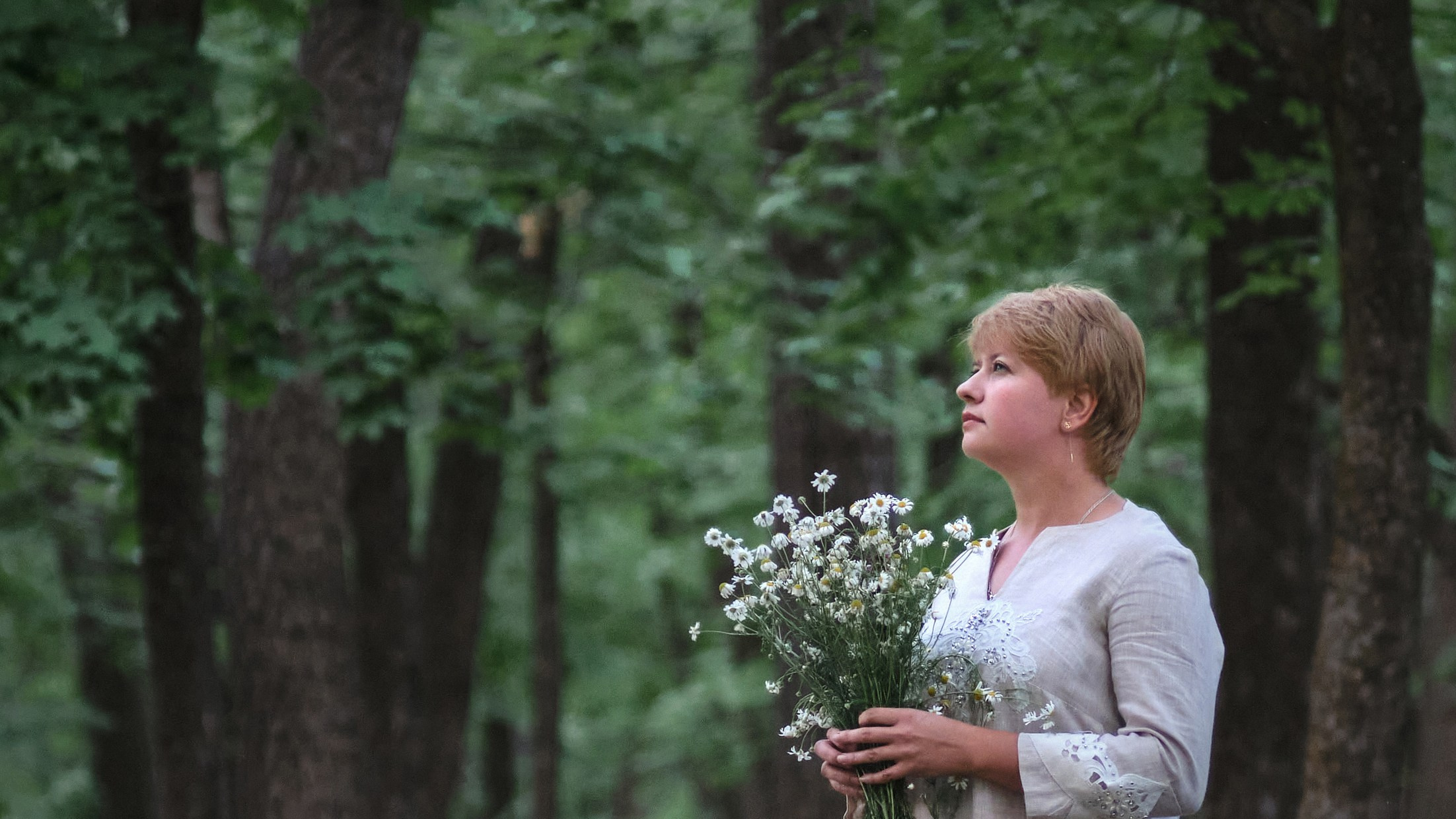 Летняя фотосессия на природе, в лесу, на улице. Семейная с детьми