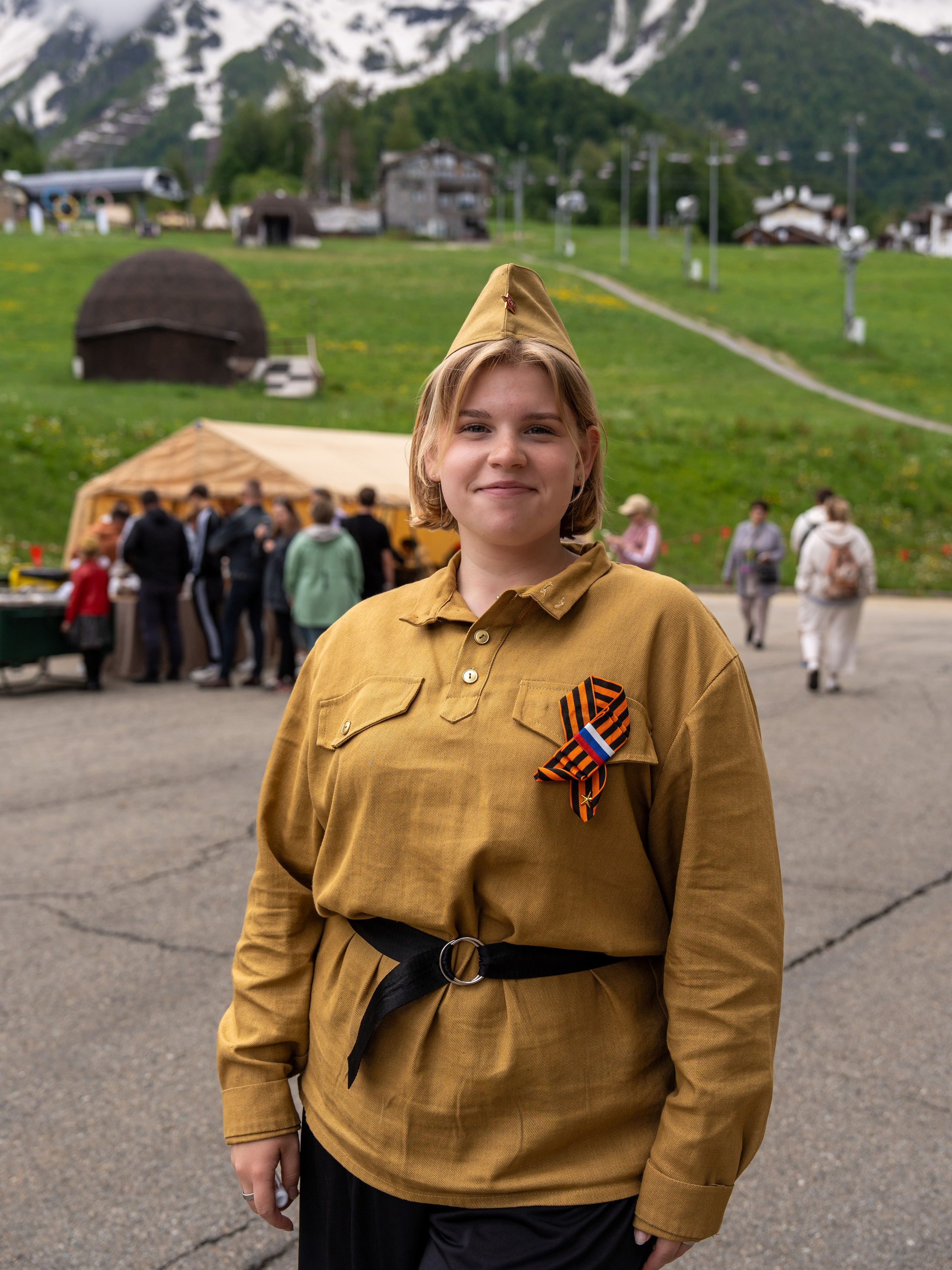 Шествие бессмертного полка 9 мая 2024 Rosa Springs. Репортажный фотограф в Красной Поляне и Сочи Павлюченко Екатерина