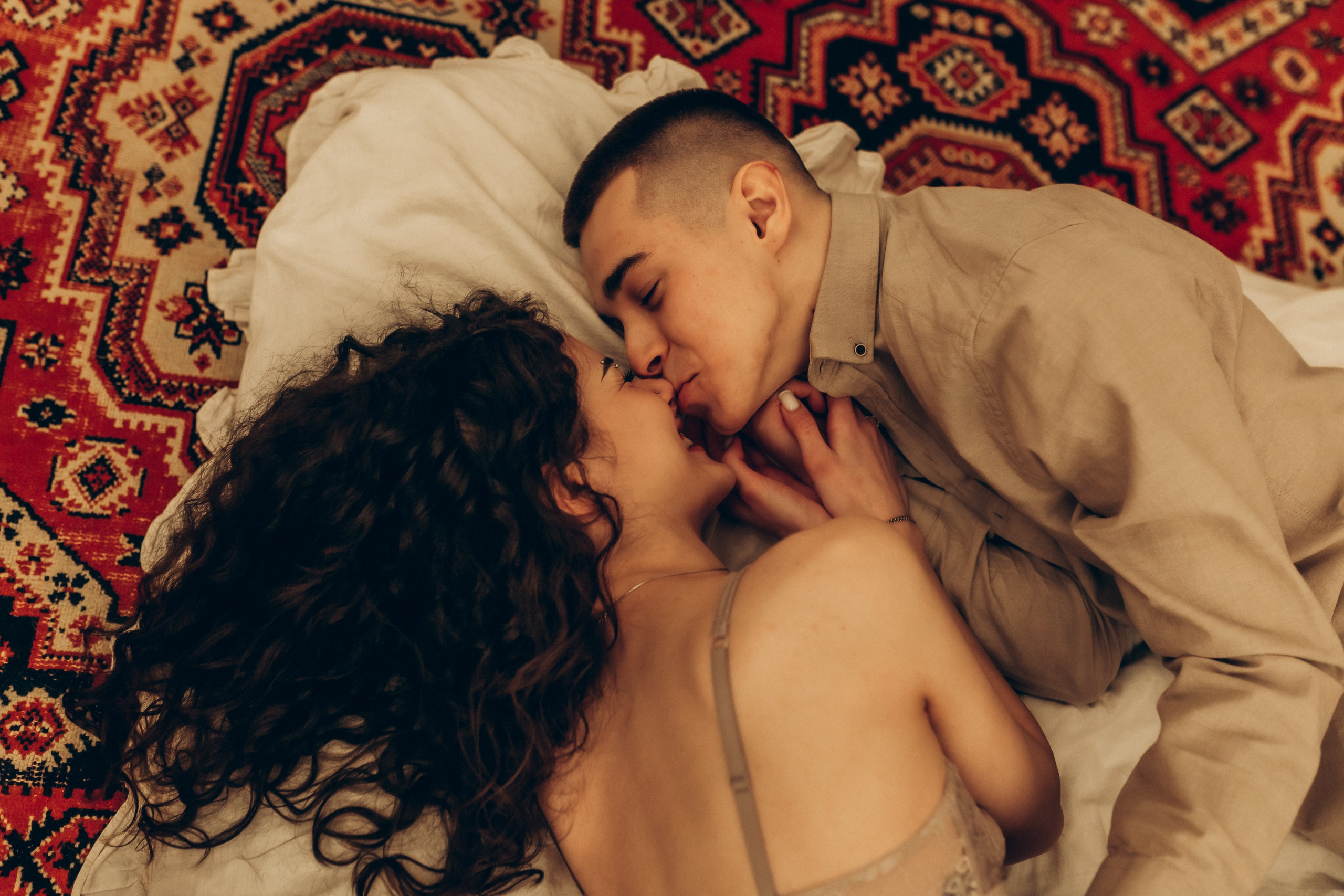 LoveStory Никита и Лиза в студии. Фотограф Санкт-Петербург Князева Елизавета