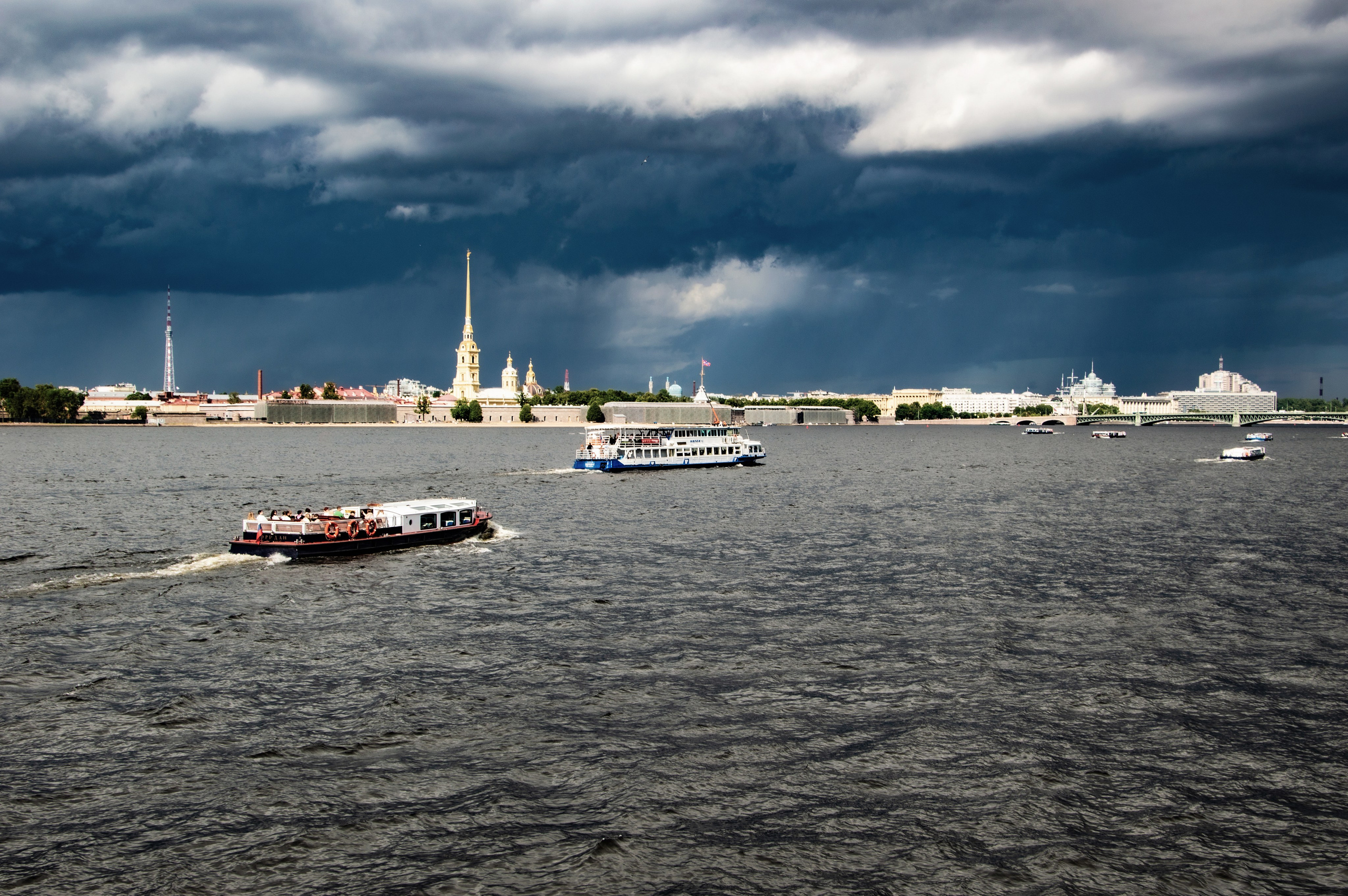 Архитектура и пейзаж. Фотограф Анастасия Го