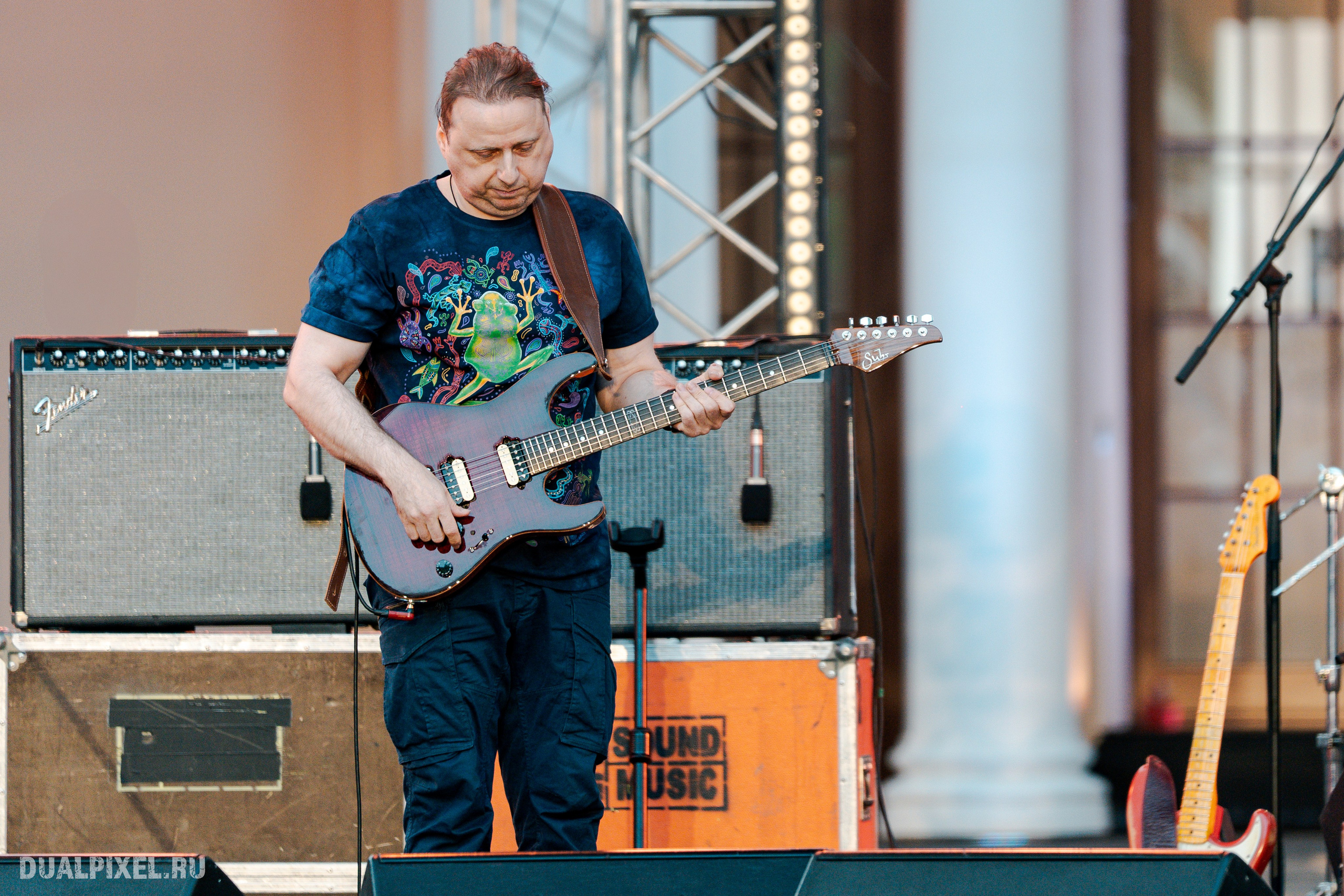 Чиж & Co. Магия музыки в кадре: Концертная Фотография