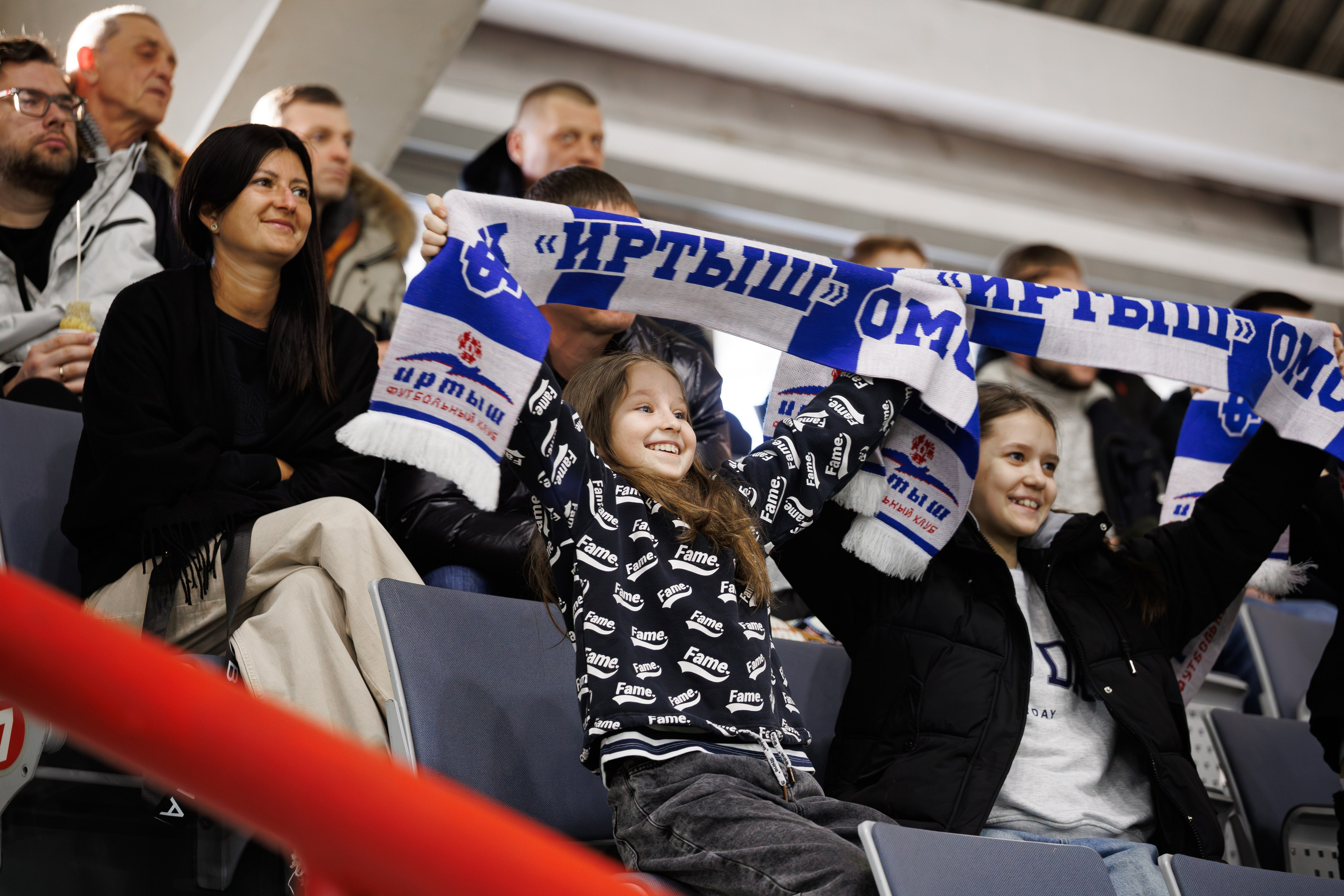 Иртыш — Текстильщик. Свадебный и репортажный фотограф в Омске. Червоткин Никита