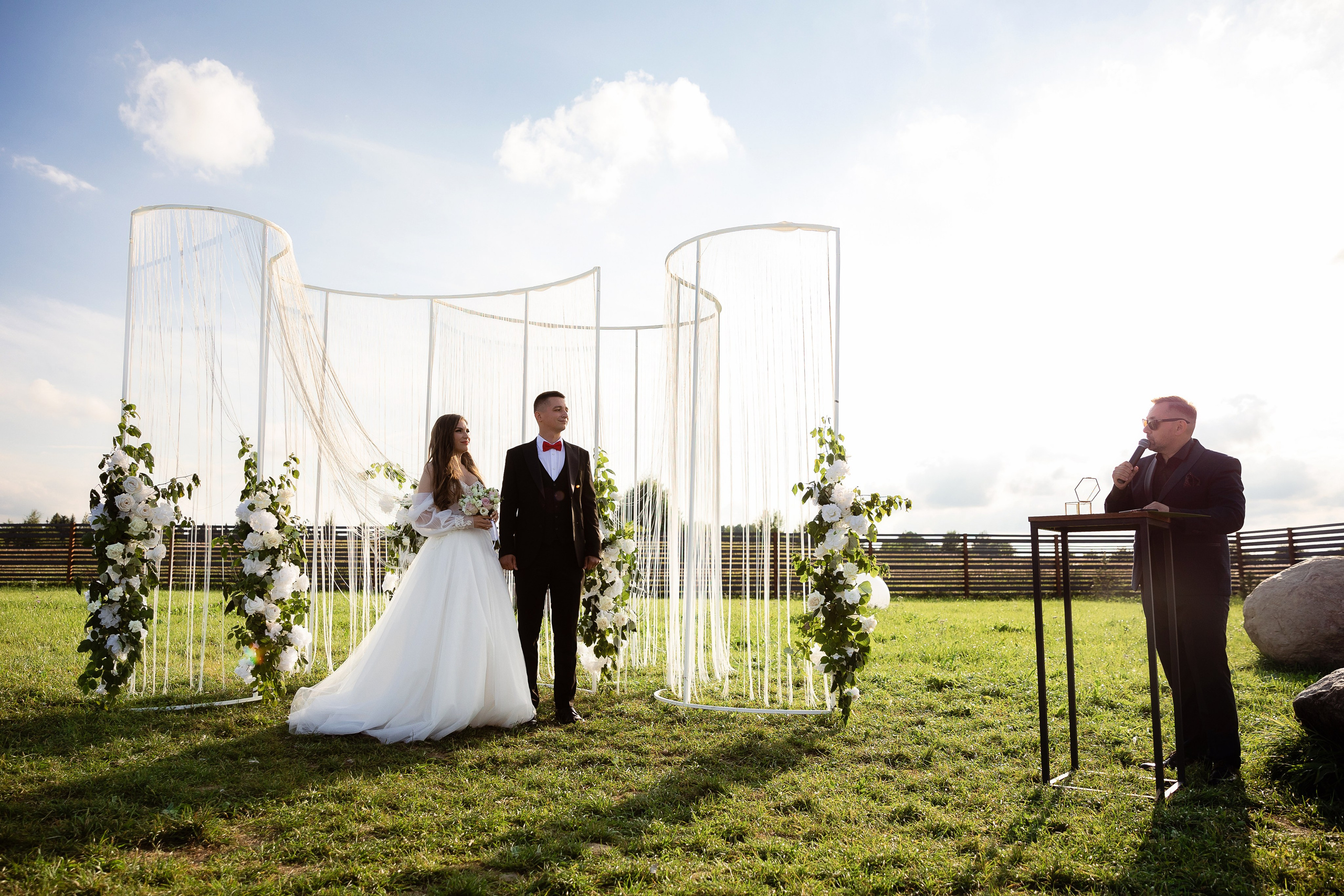 Юля и Александр. Свадебный и семейный фотограф Татьяна Ласкина в Великом Новгороде