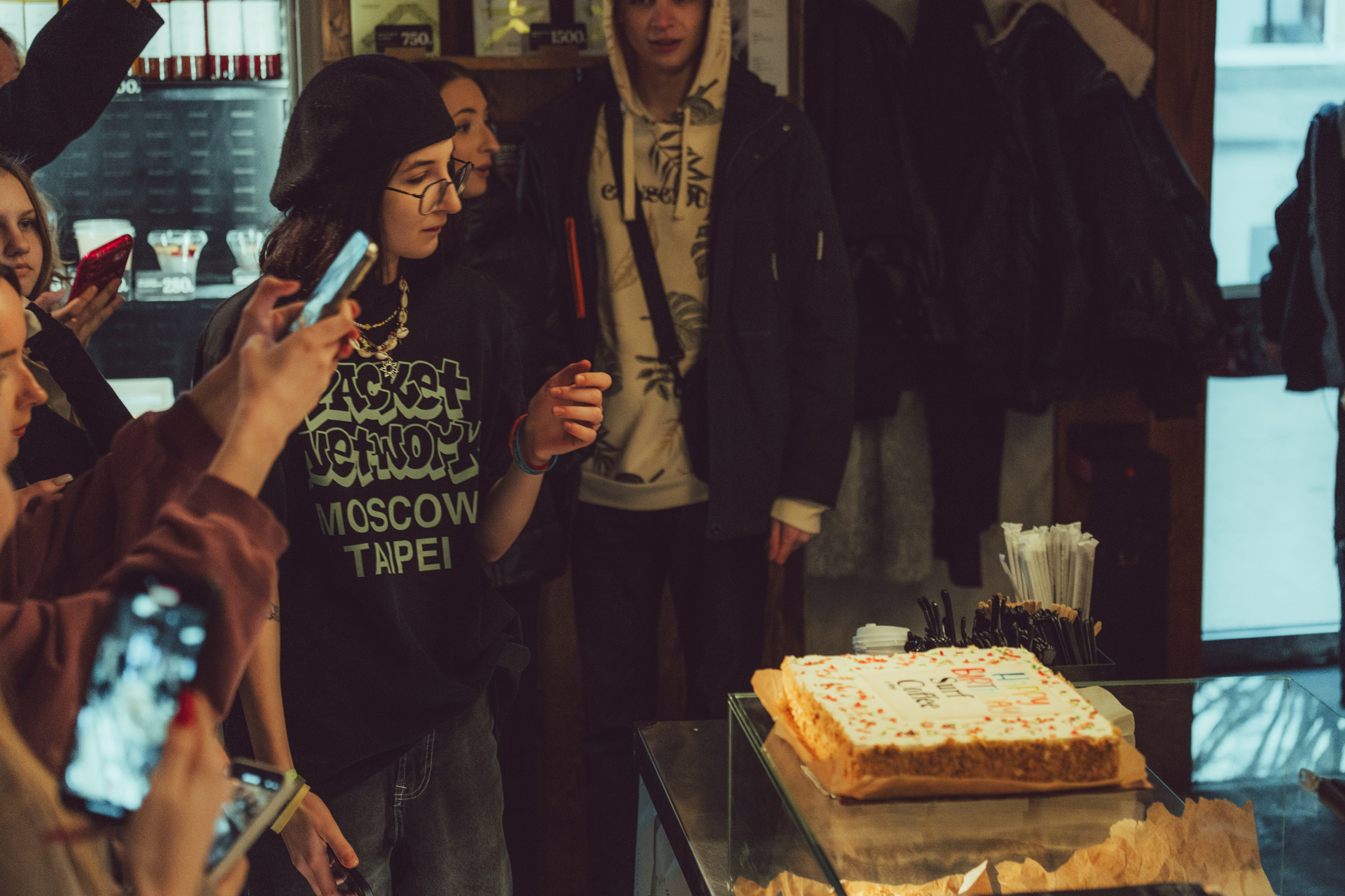 День рождения Surf x Vinyl — Смоленск 22.03.2025. KiPPER Gallery — Фотограф