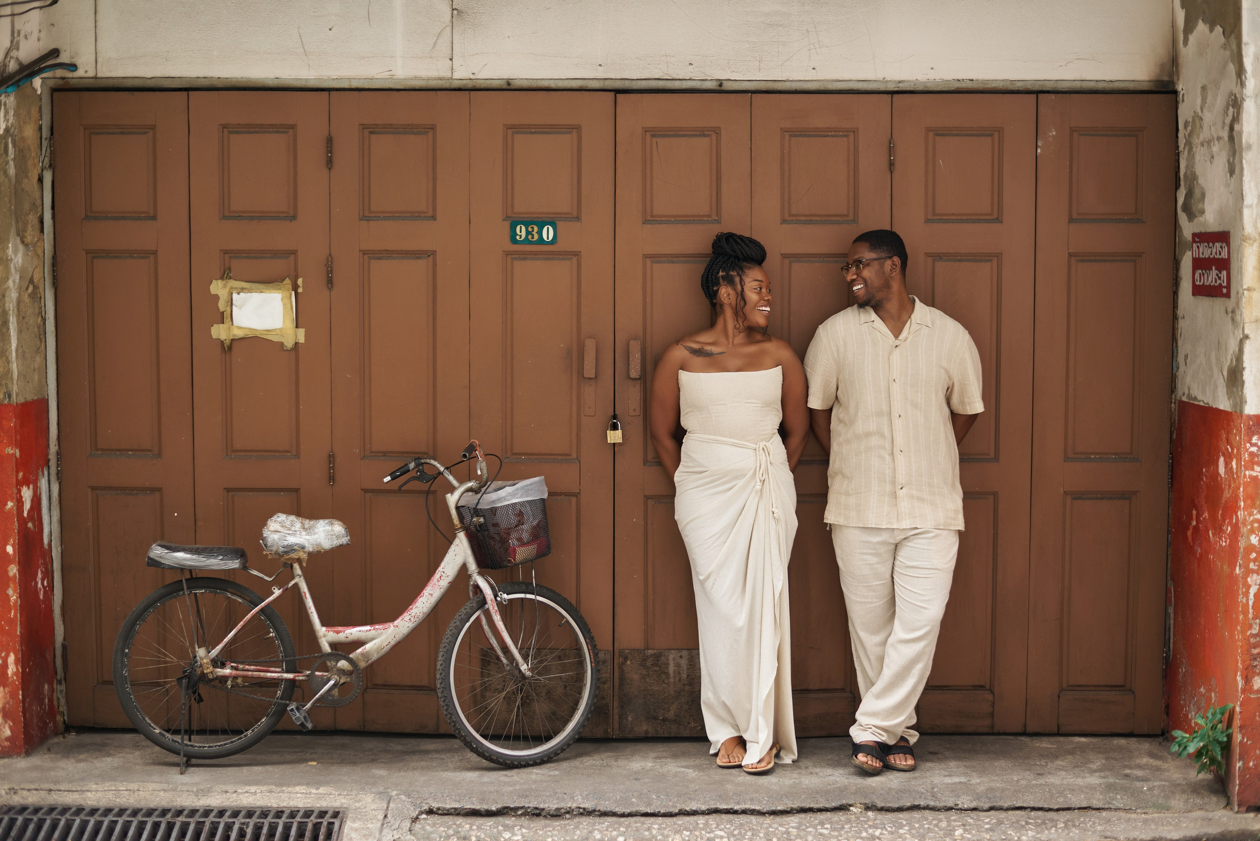 Lovestory in Talat Noi, Bangkok. Photographer Bangkok — Pattaya | фотограф Бангкок — Паттайа