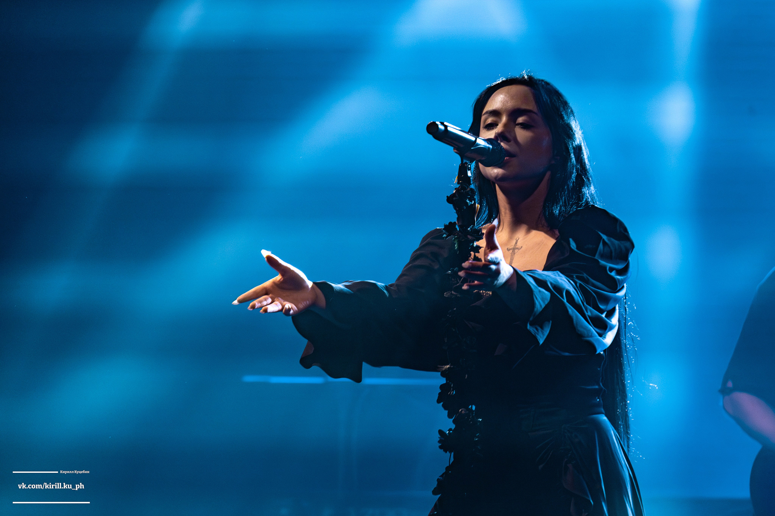 Концерт polnalyubvi в клубе Фабрика, Екатеринбург. Репортажный фотограф Екатеринбург | Яркий, качественный репортаж | Концерты, клубы, репортаж, праздники, корпоративы