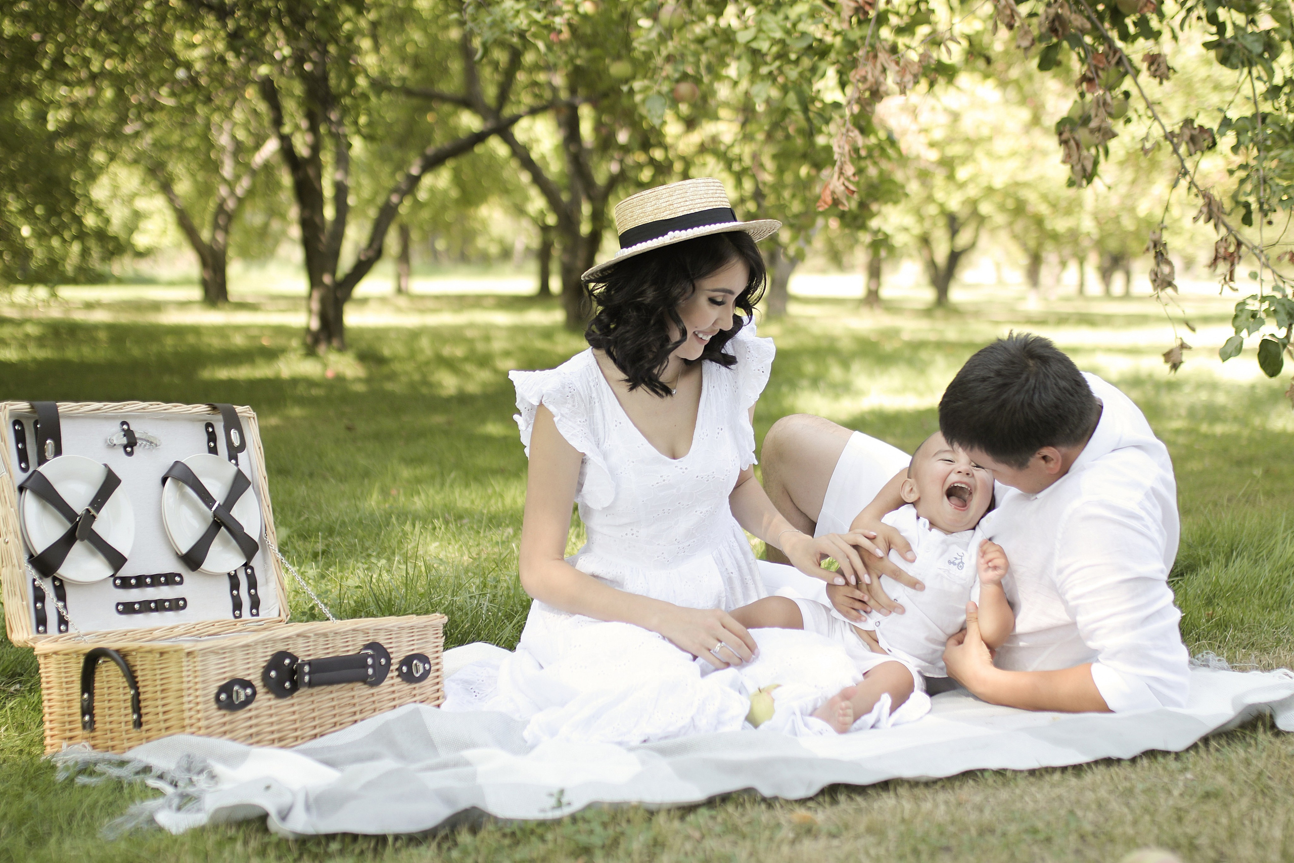 Евгения Ли. Фотостудия Алматы — 2 Stula.Studio | Аренда залов