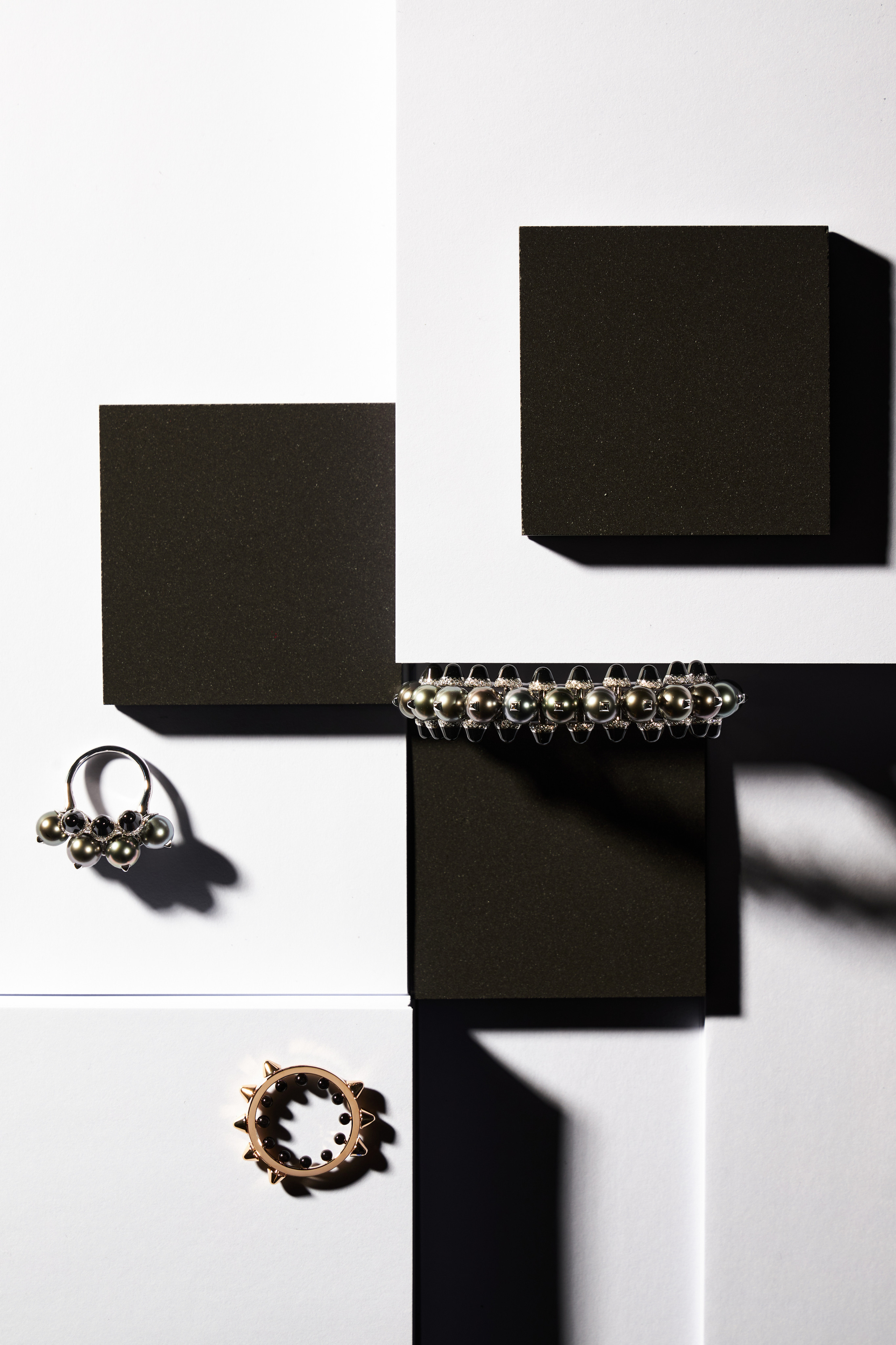 ювелирные изделия, кольца и браслеты с жемчугом