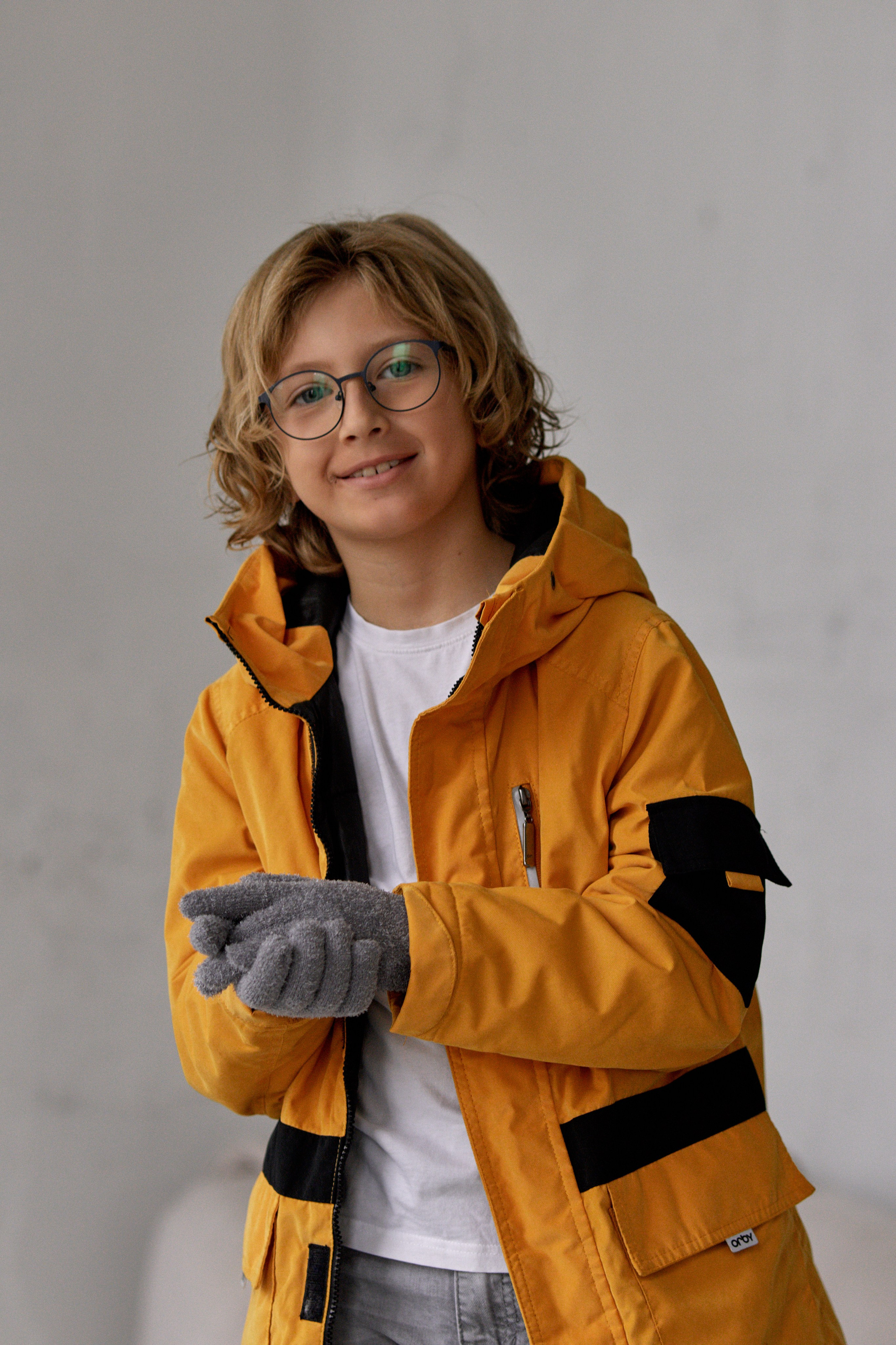 Зимние перчатки. Фото съемка товаров для макретплейсов Воронеж