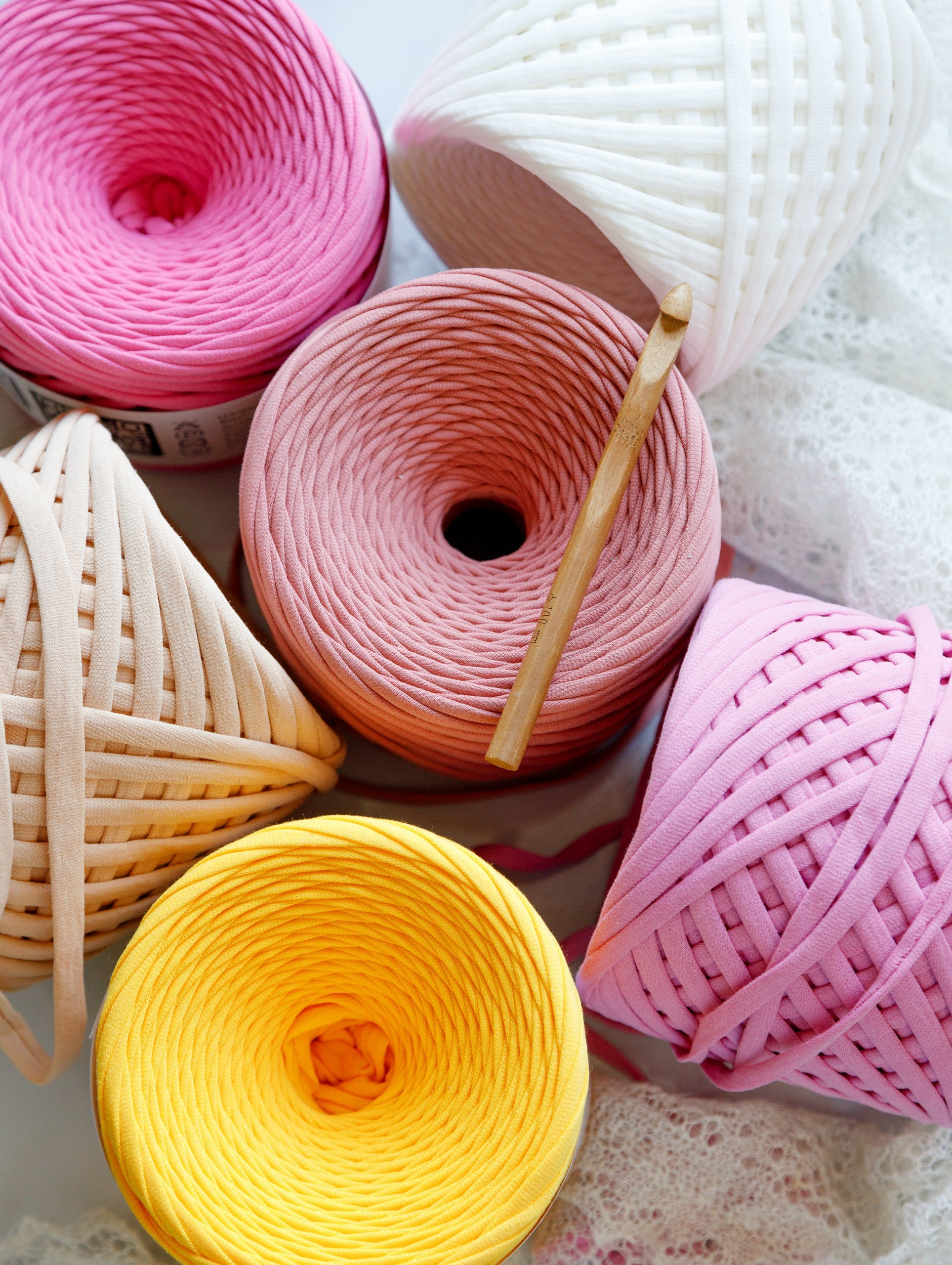 Производственные изделия. Студия коммерческой съемки ХВОЯ