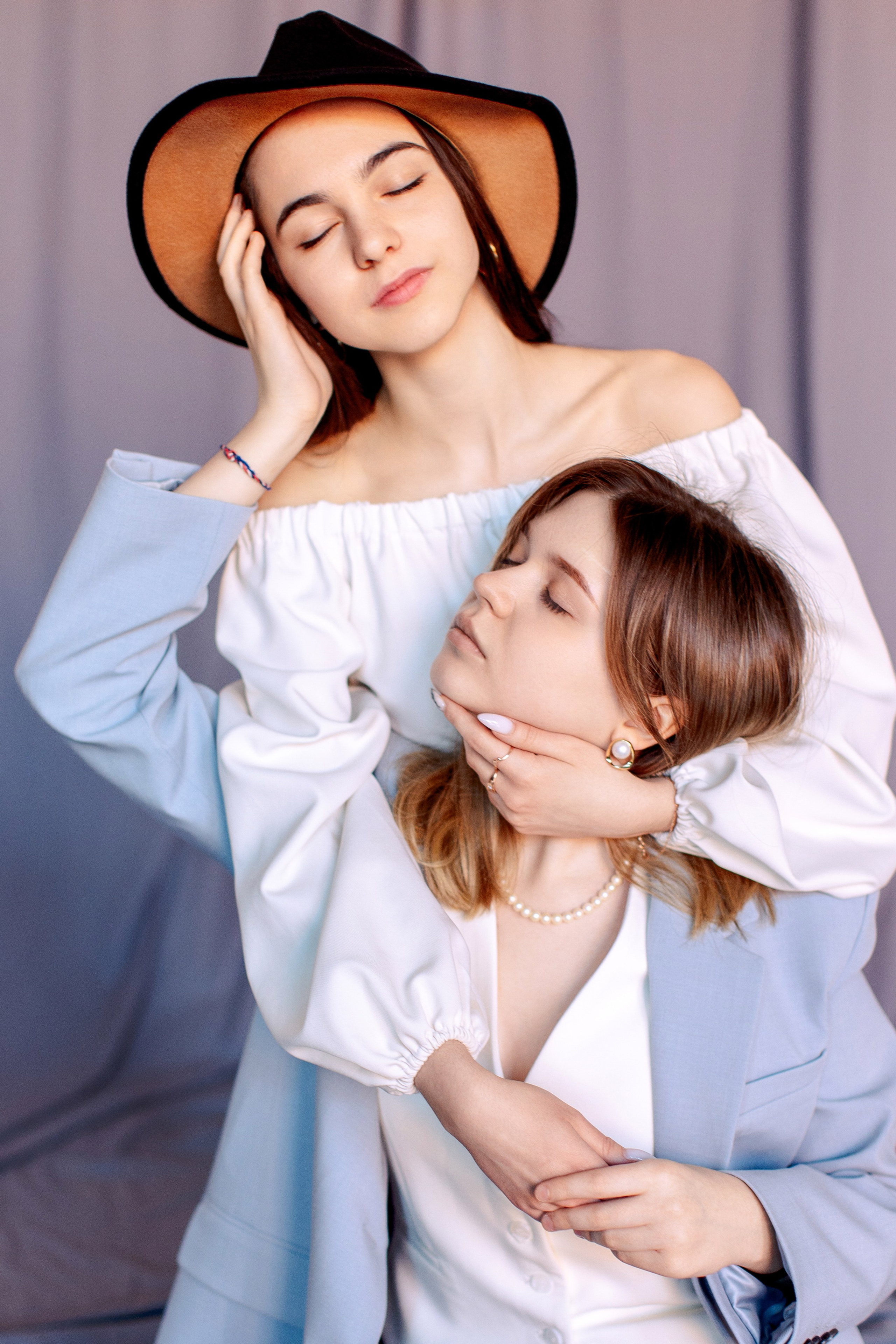 Старшие классы. Выпускные альбомы Зеленоград Москва