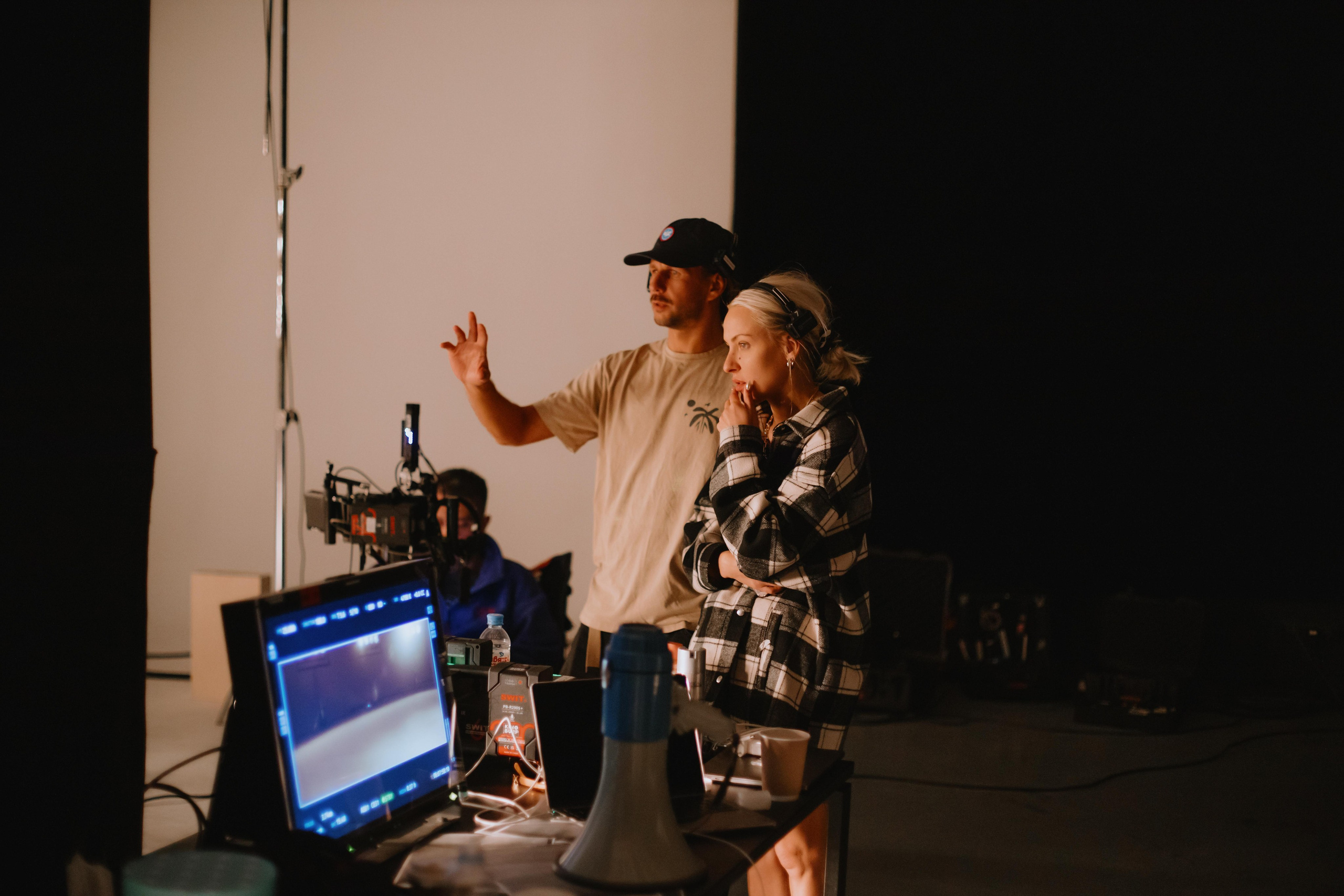 Съемка клипа Юлианны Карауловой и Бьянки. Фотограф в Москве и Санкт-Петербурге Дарина