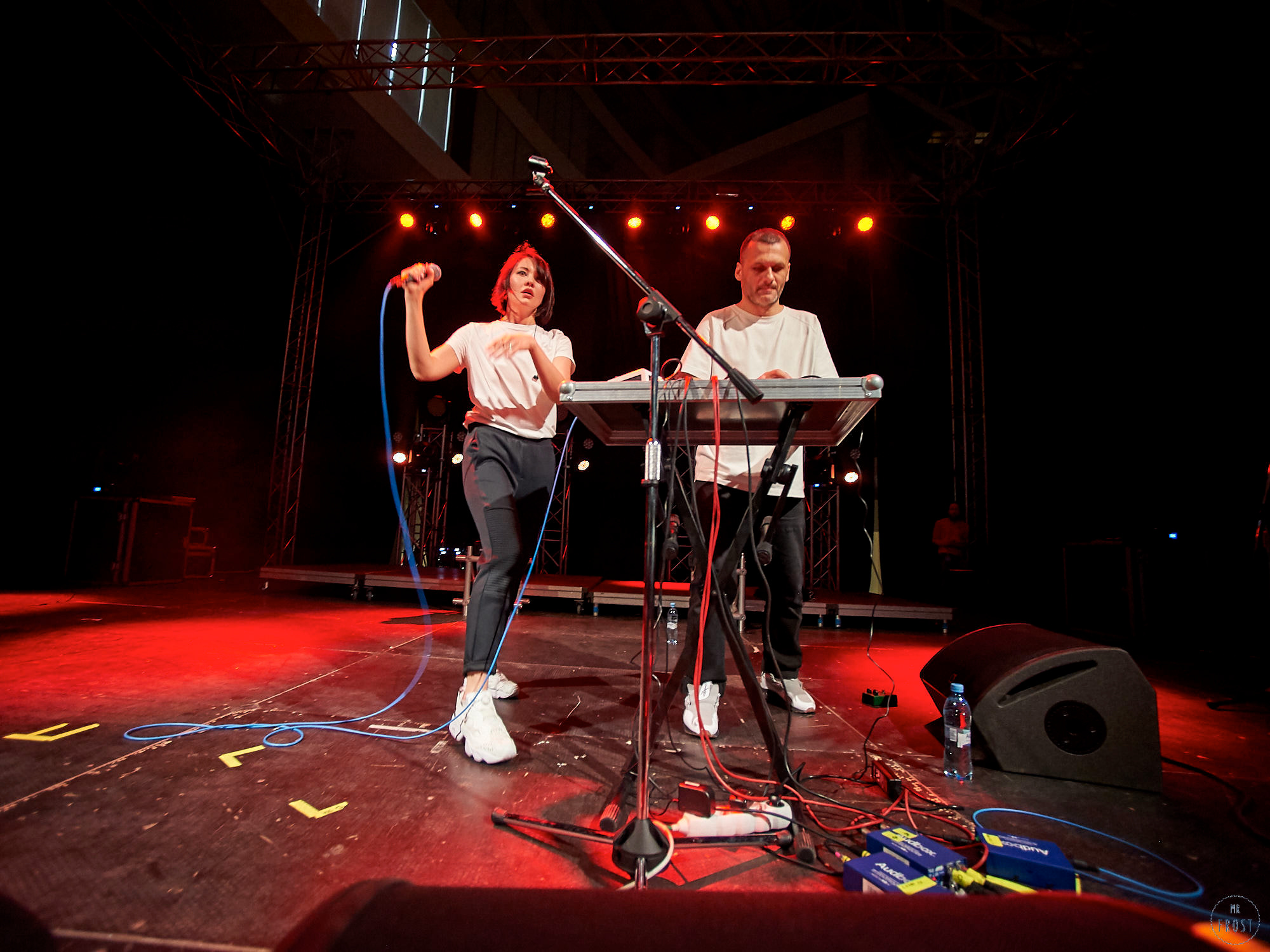 АИГЕЛ. Фотографии отовсюду и обо всем