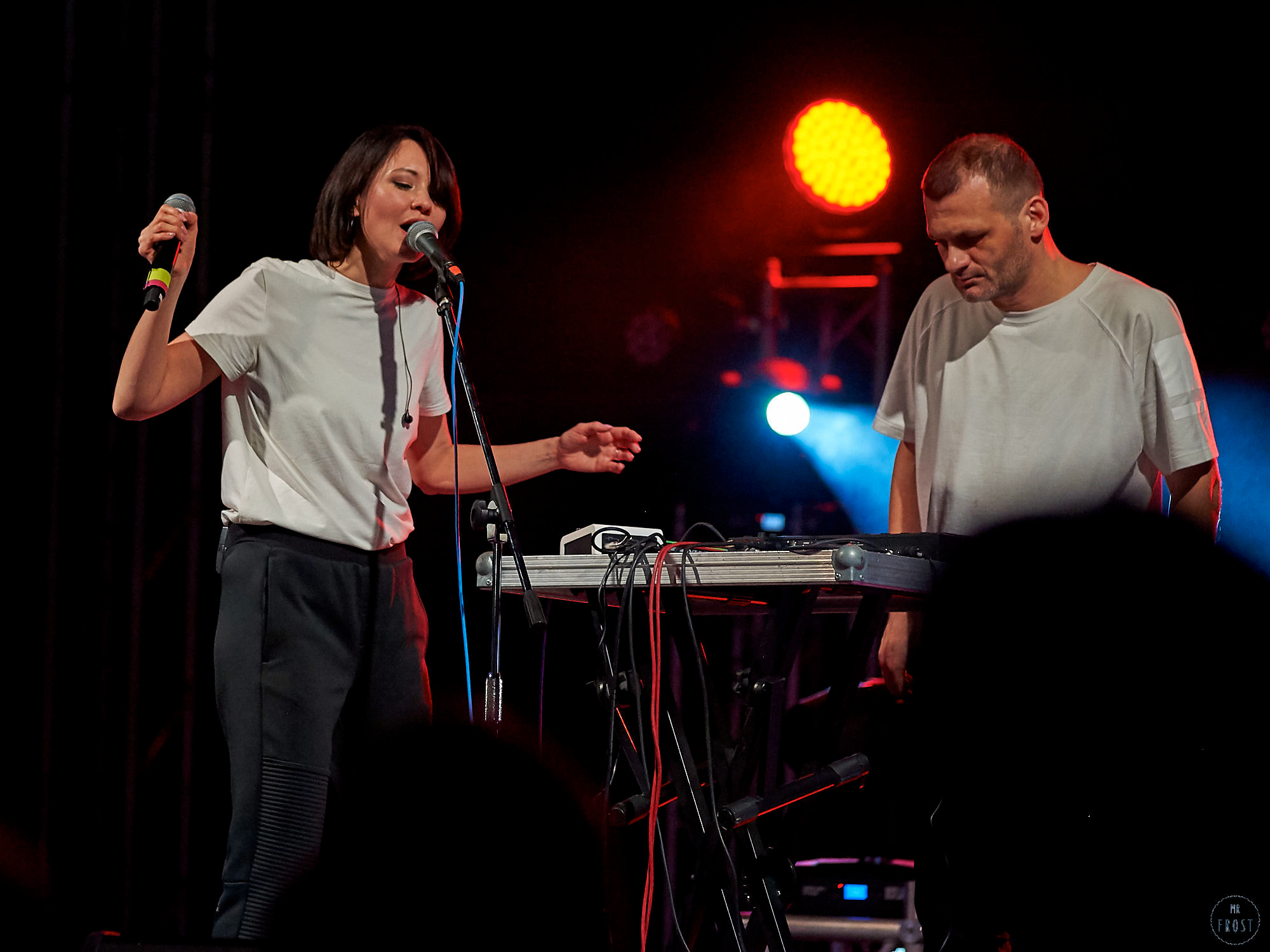 АИГЕЛ. Фотографии отовсюду и обо всем