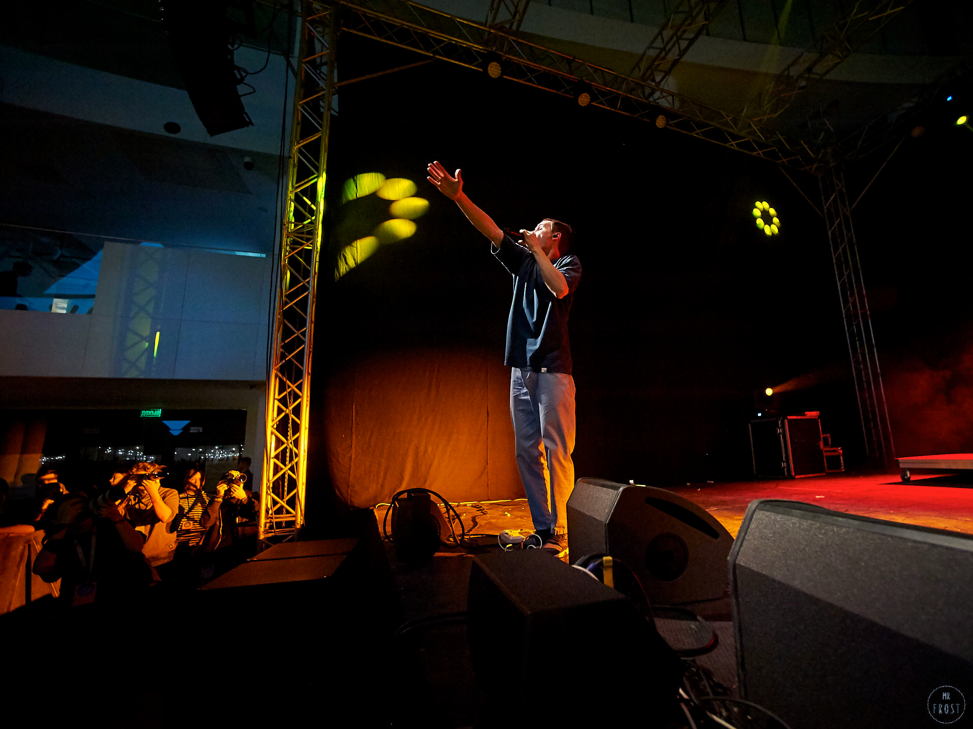 Антоха MC. Фотографии отовсюду и обо всем