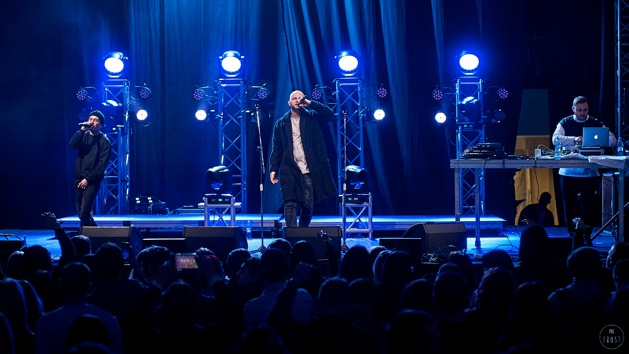 Каспийский груз. Фотографии отовсюду и обо всем