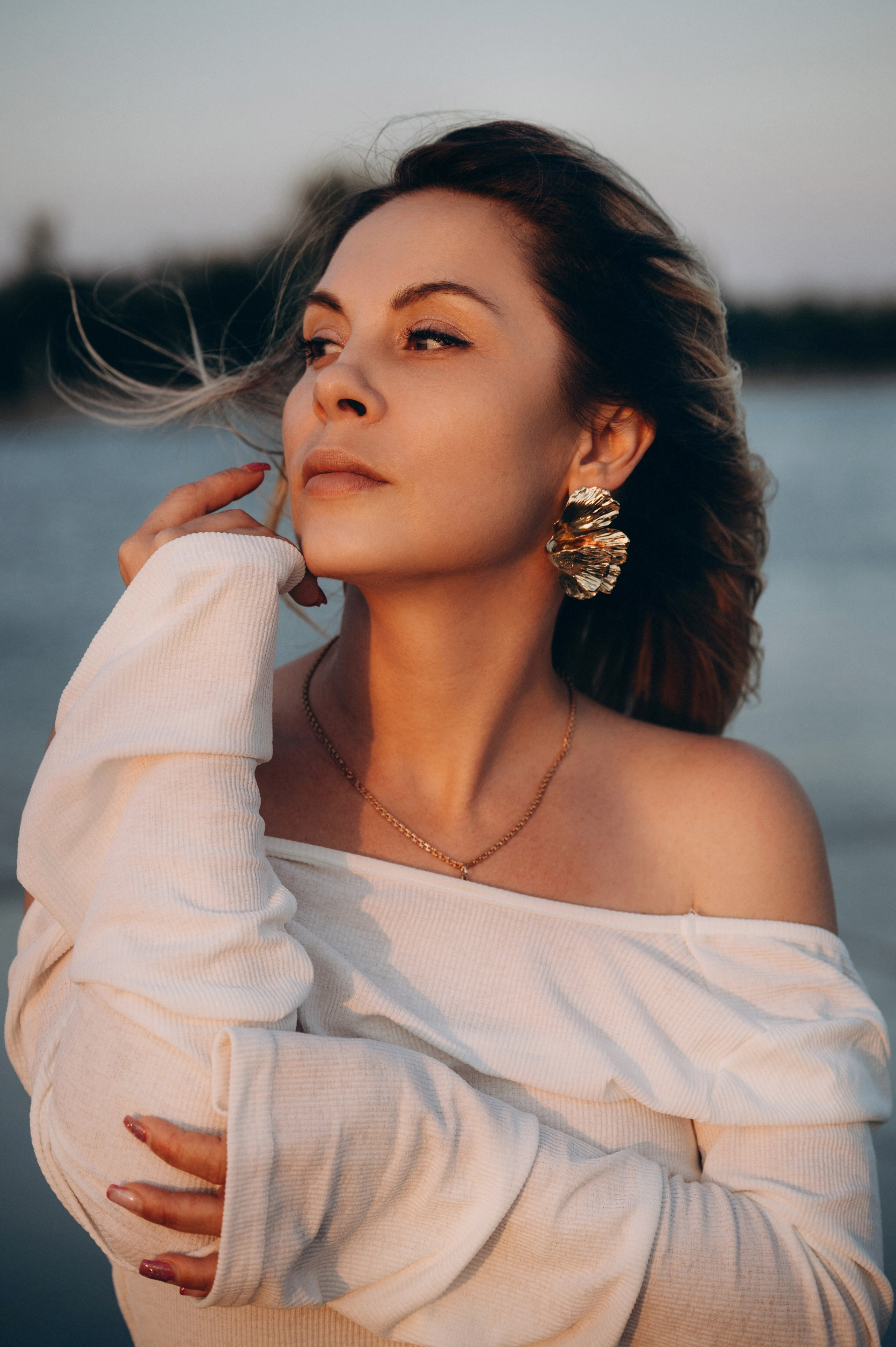 Нежная Галина в красивом закате. Мариуполь фото. Фотограф Мариуполь.Индивидуальные съёмки. Детские, семейные, коммерческие