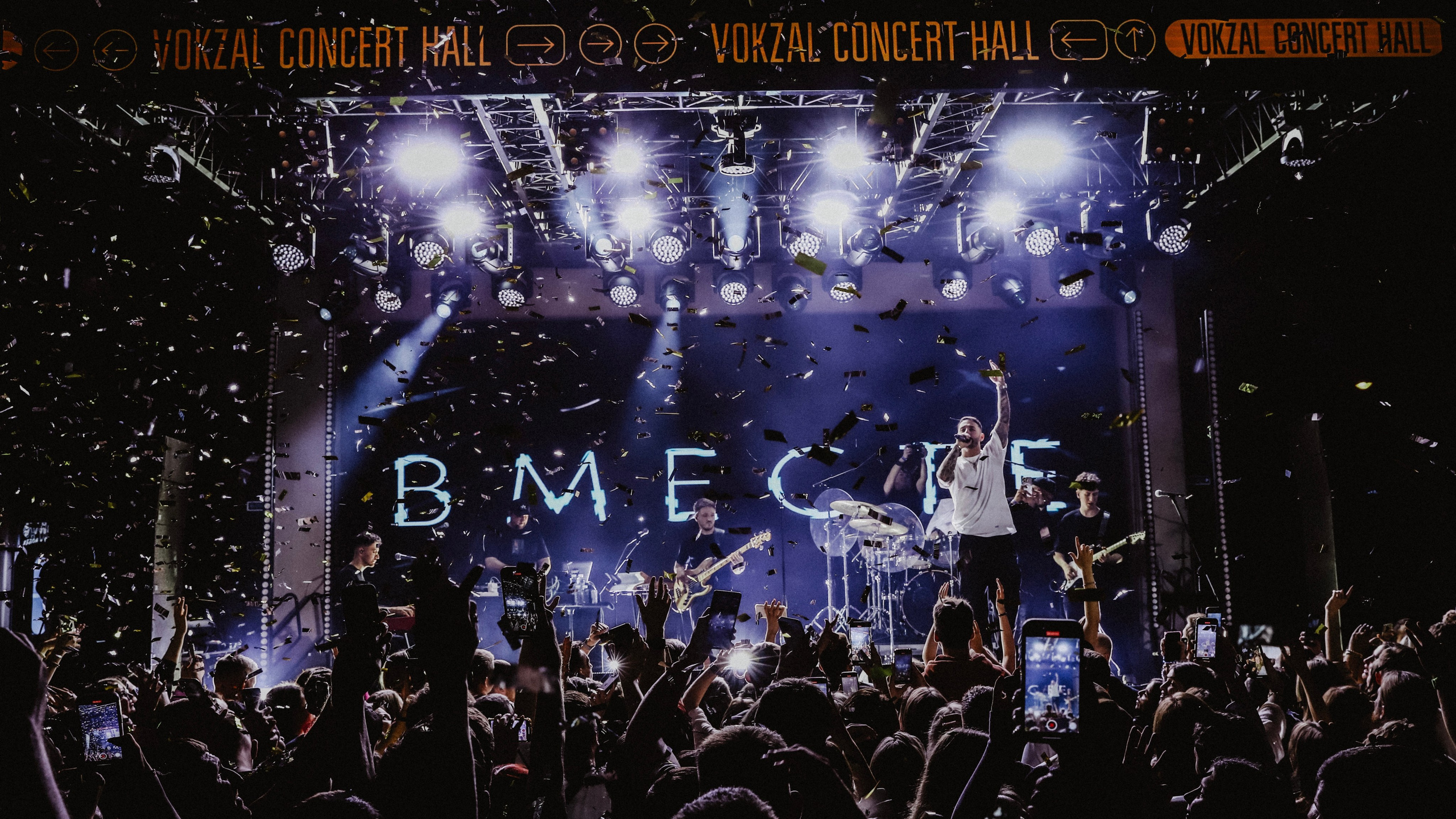 Профессиональный фотограф звезд, концертов и спортивных событий