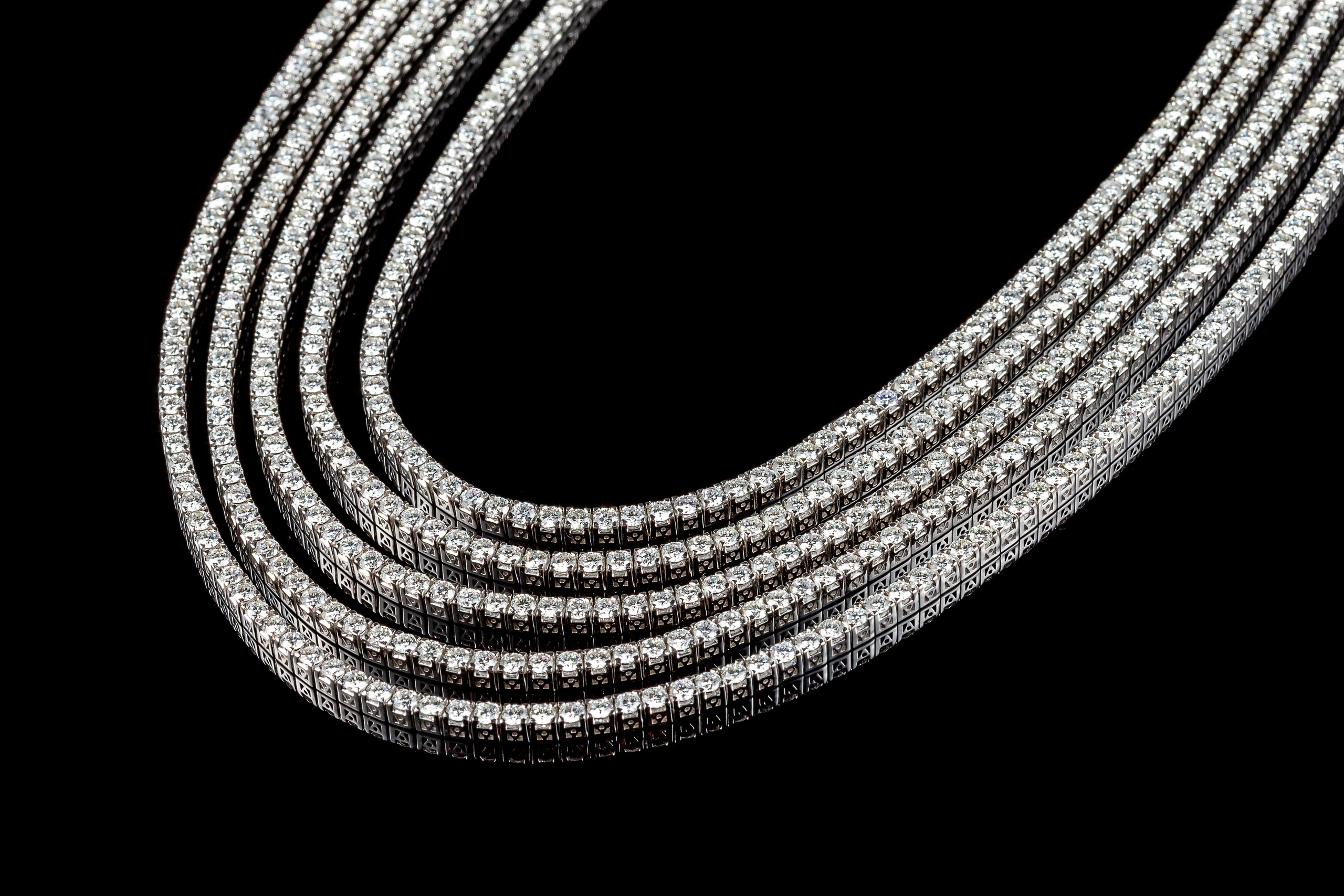 Предметная съемка Астана. Андрей Пачевский. Профессиональный фотограф в Астане