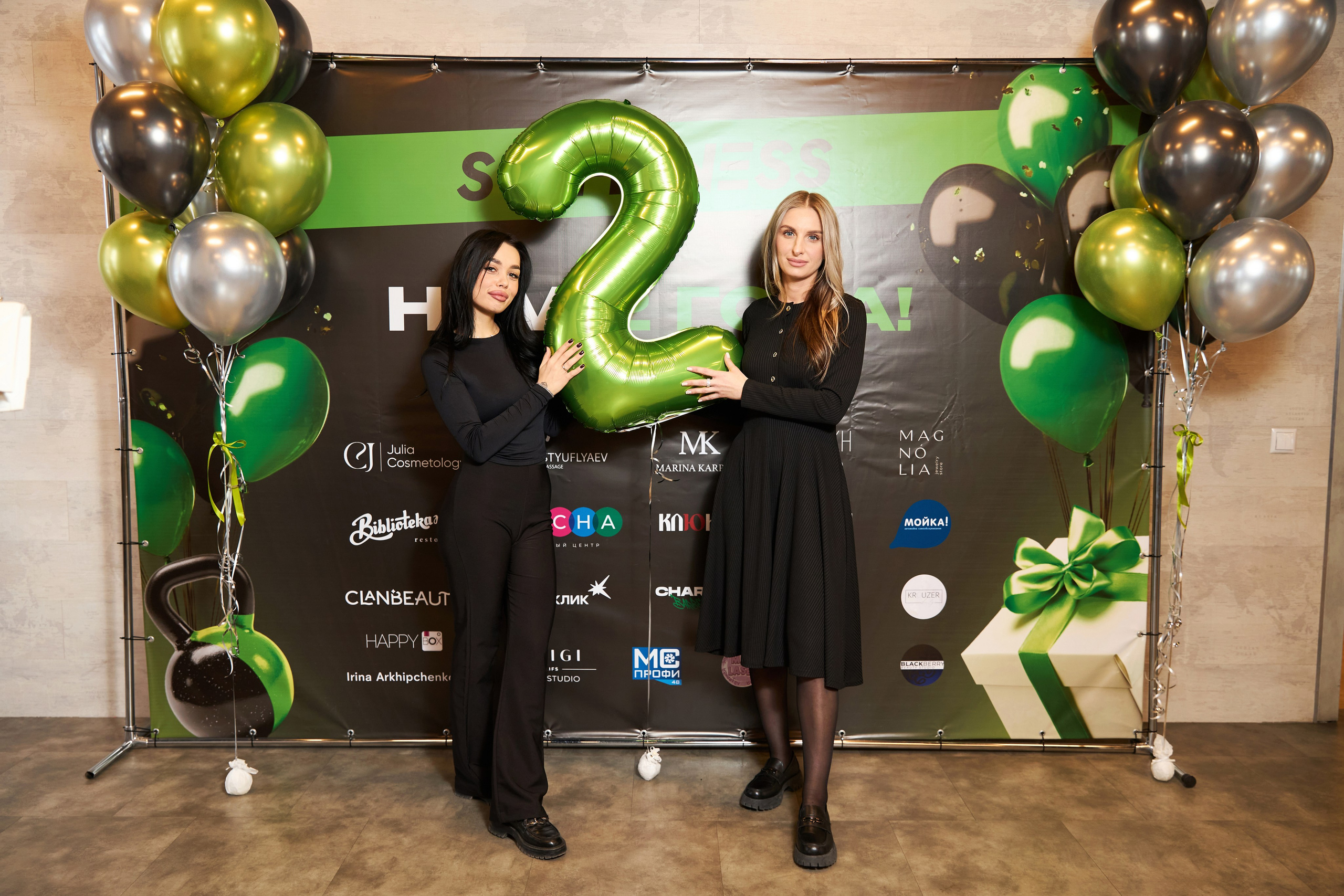 SQ — ФИТНЕС. 2 ГОДА. Фотограф Липецк. Фотограф в Липецке Татьяна Минаева. Портретный фотограф Липецк. Свадебный фотограф Липецк. Бизнес фотограф Липецк