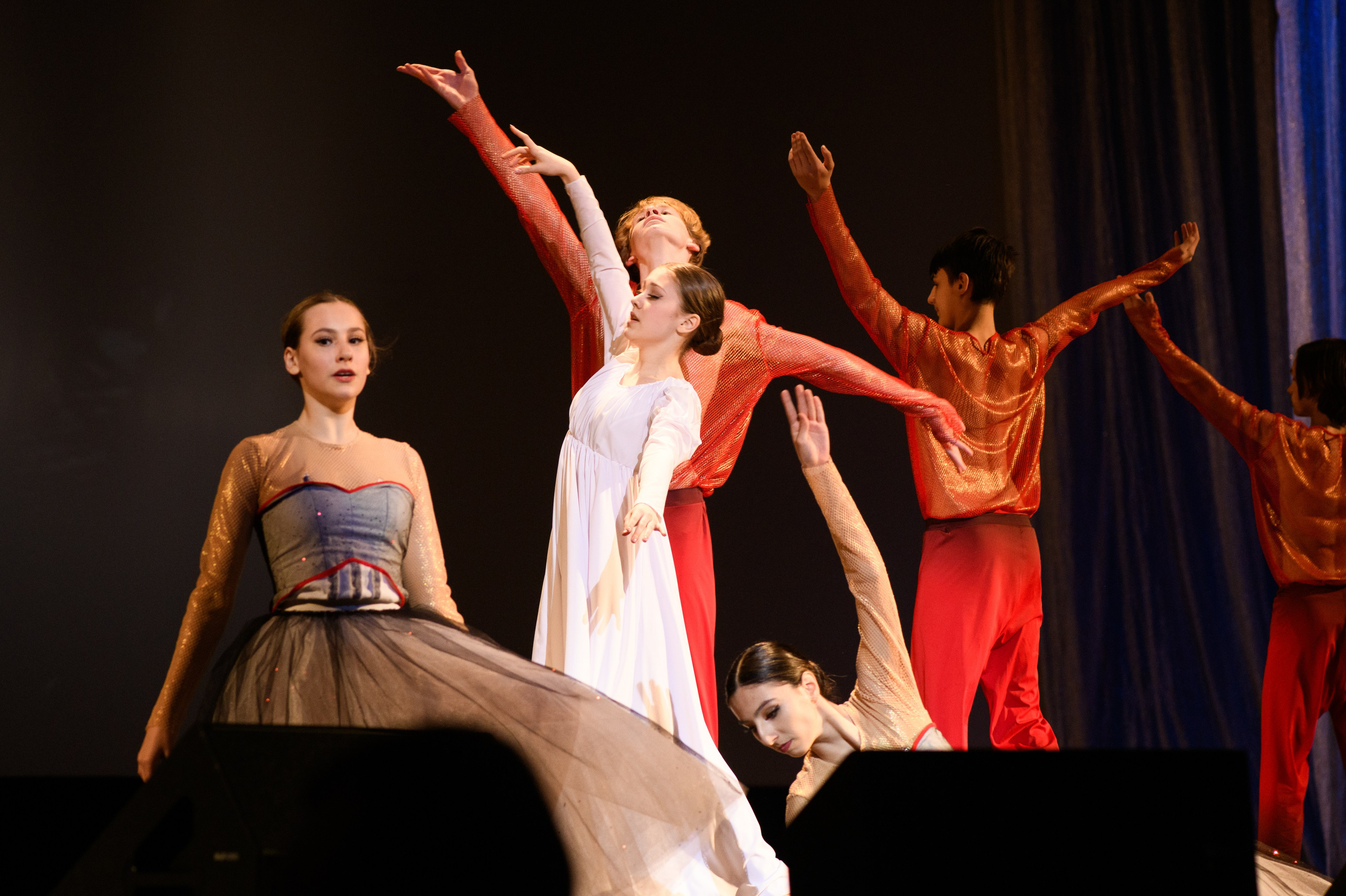 23 апреля, часть 2, БКЗ Октябрьский, г. Санкт-Петербург. Золотое яблочко