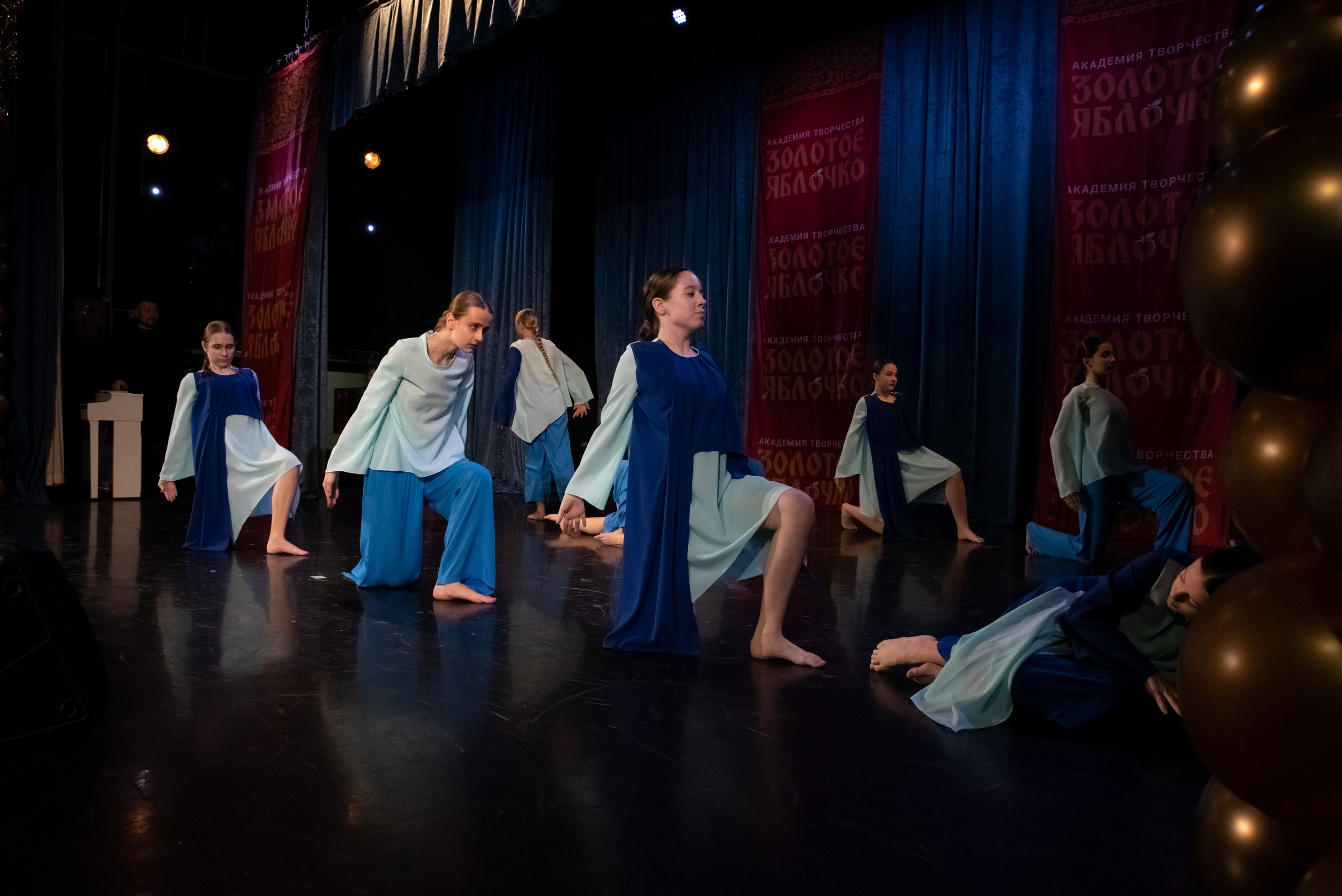 7 декабря, г. Выборг. Золотое яблочко